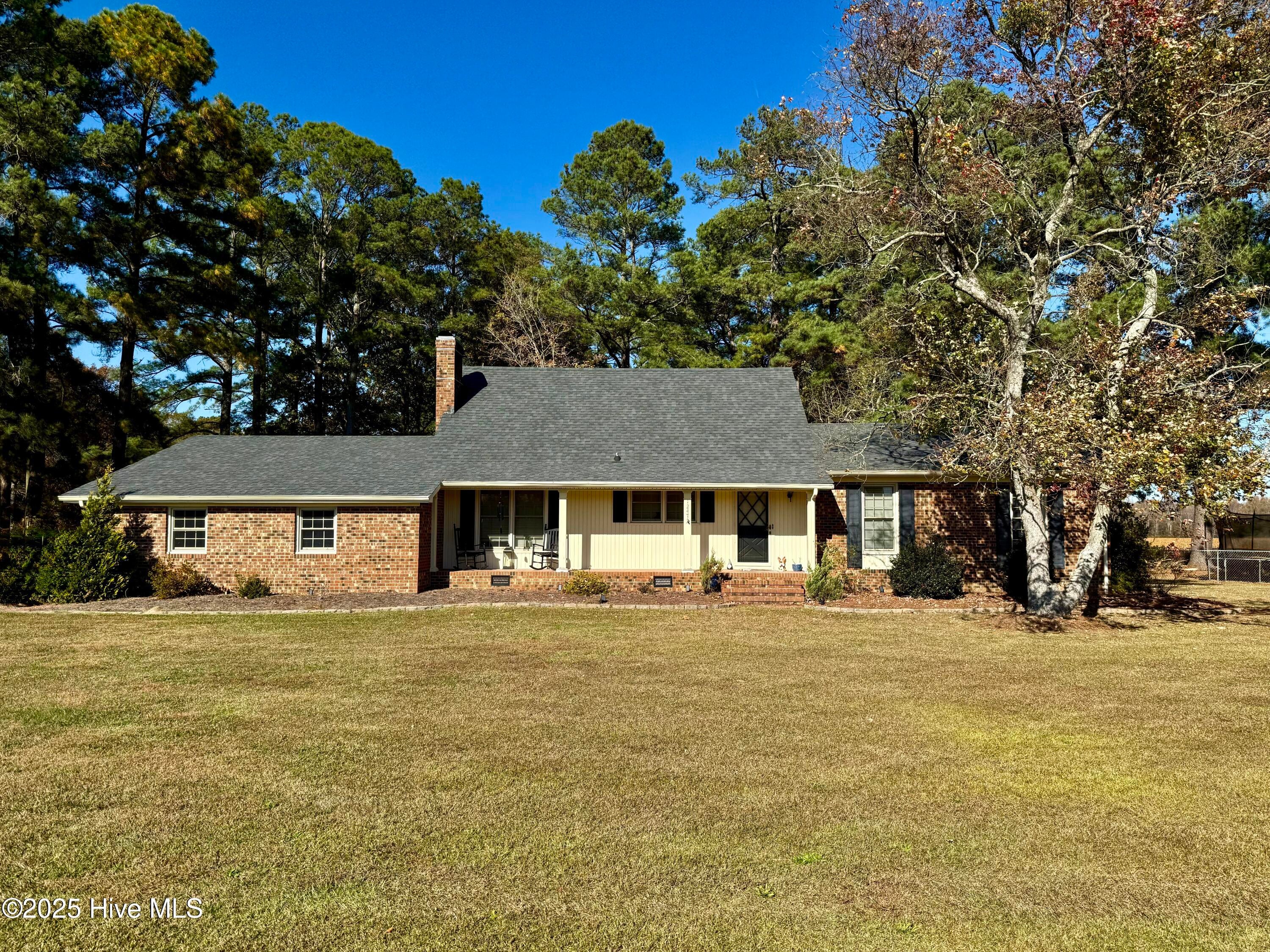 1247 Scenic Drive — photo