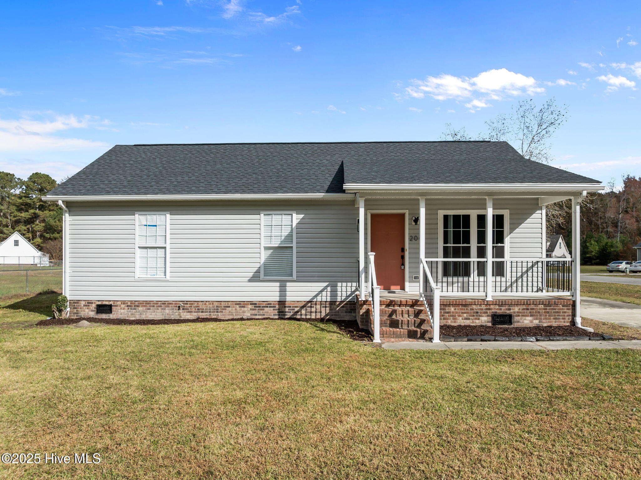 200 Sessoms Drive — photo