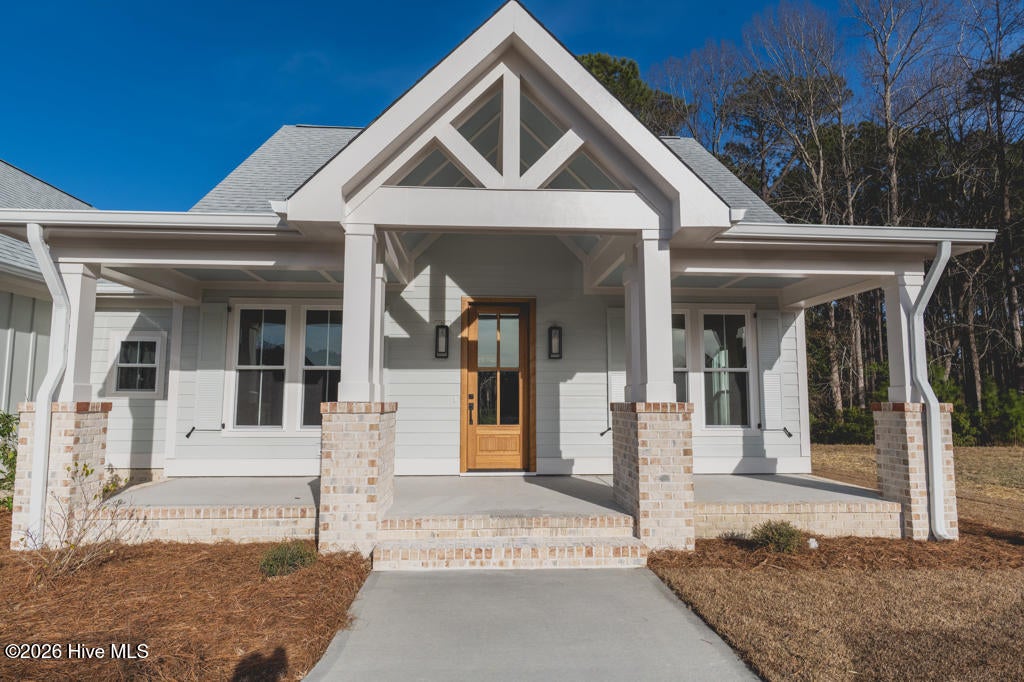 128 W Burton Farm Drive — photo