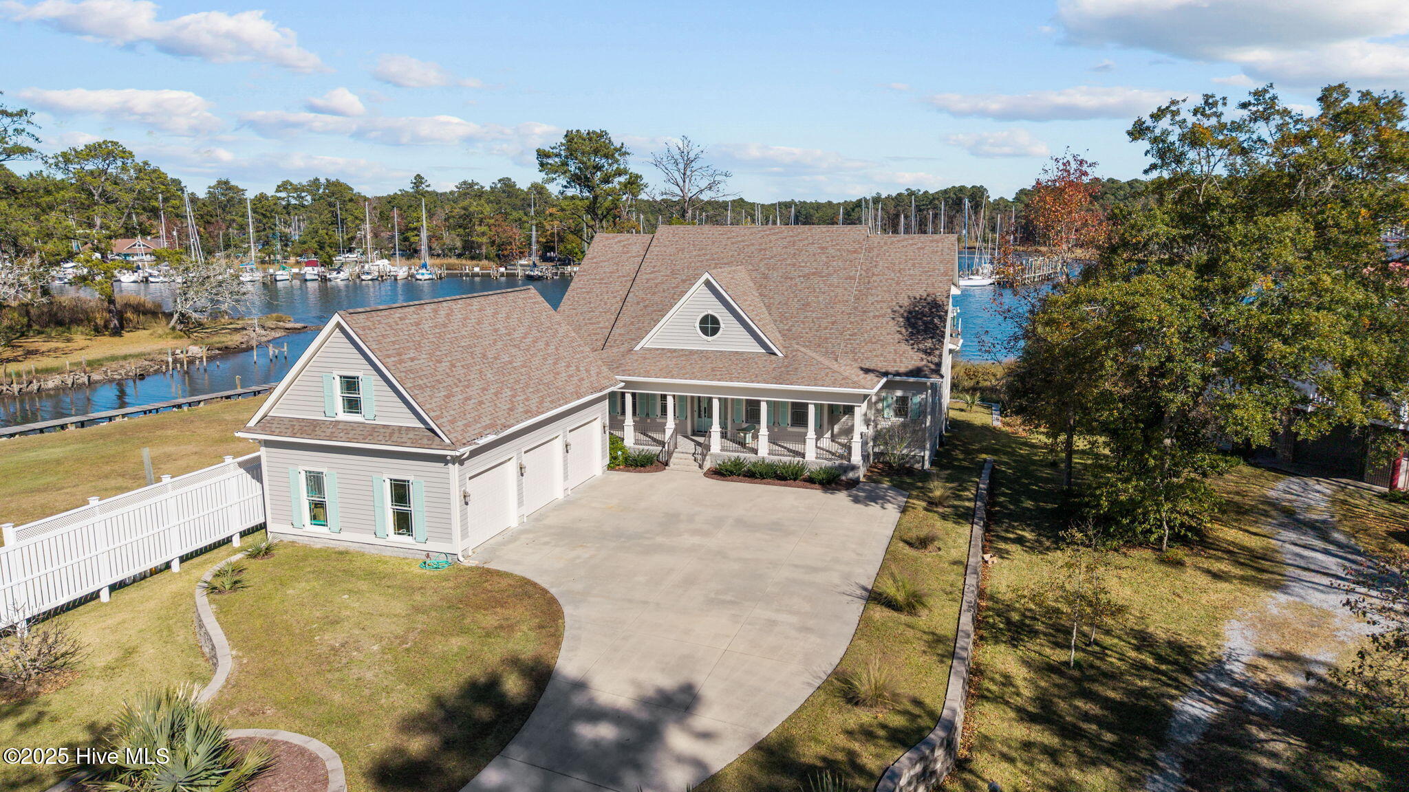1202 Neuse Drive — photo