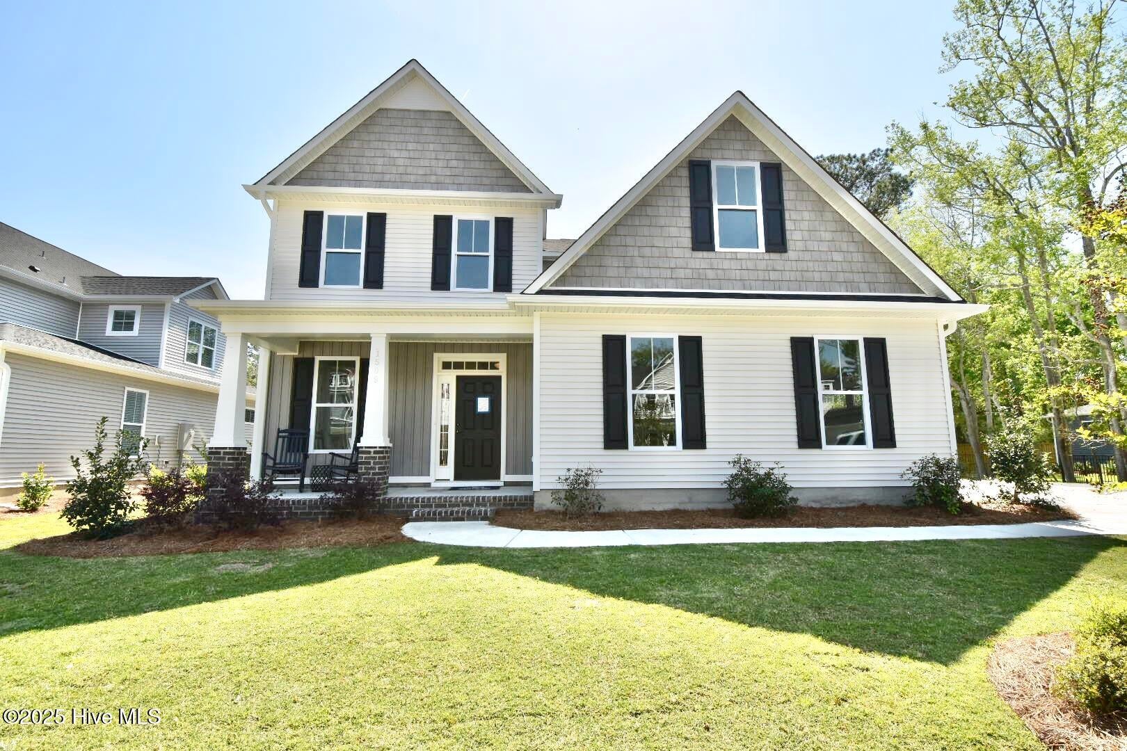 227 Hickory Lane — photo