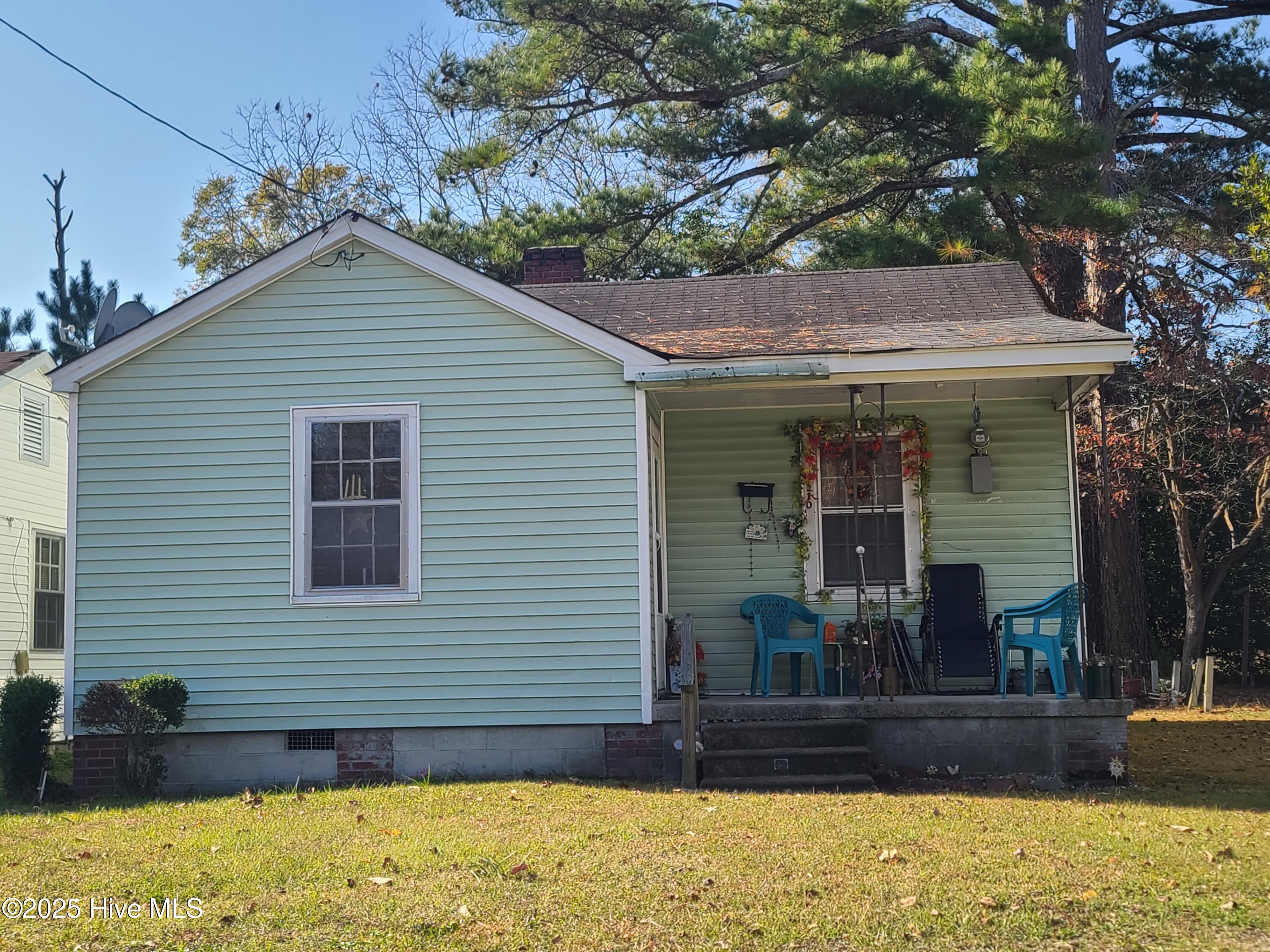 210 Clay Street — photo