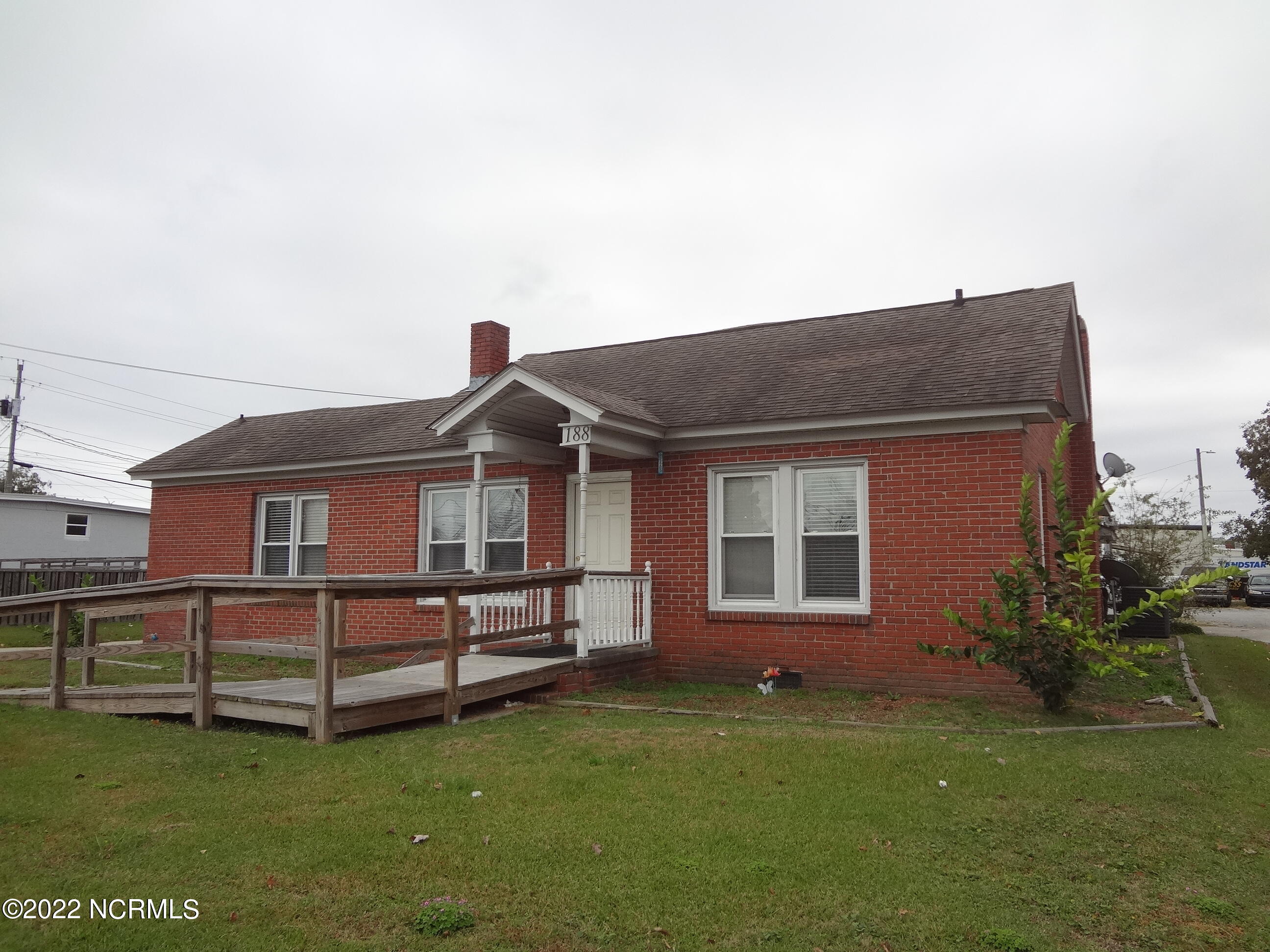 188 Main Street — photo