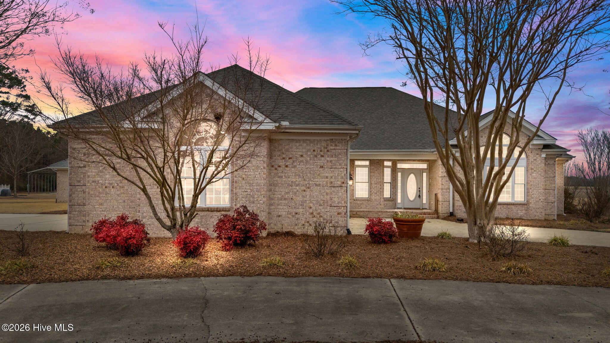 1380 Bear Trap Road — photo