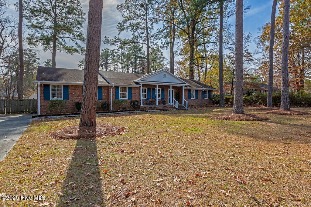 5105 Pinetree Lane — photo