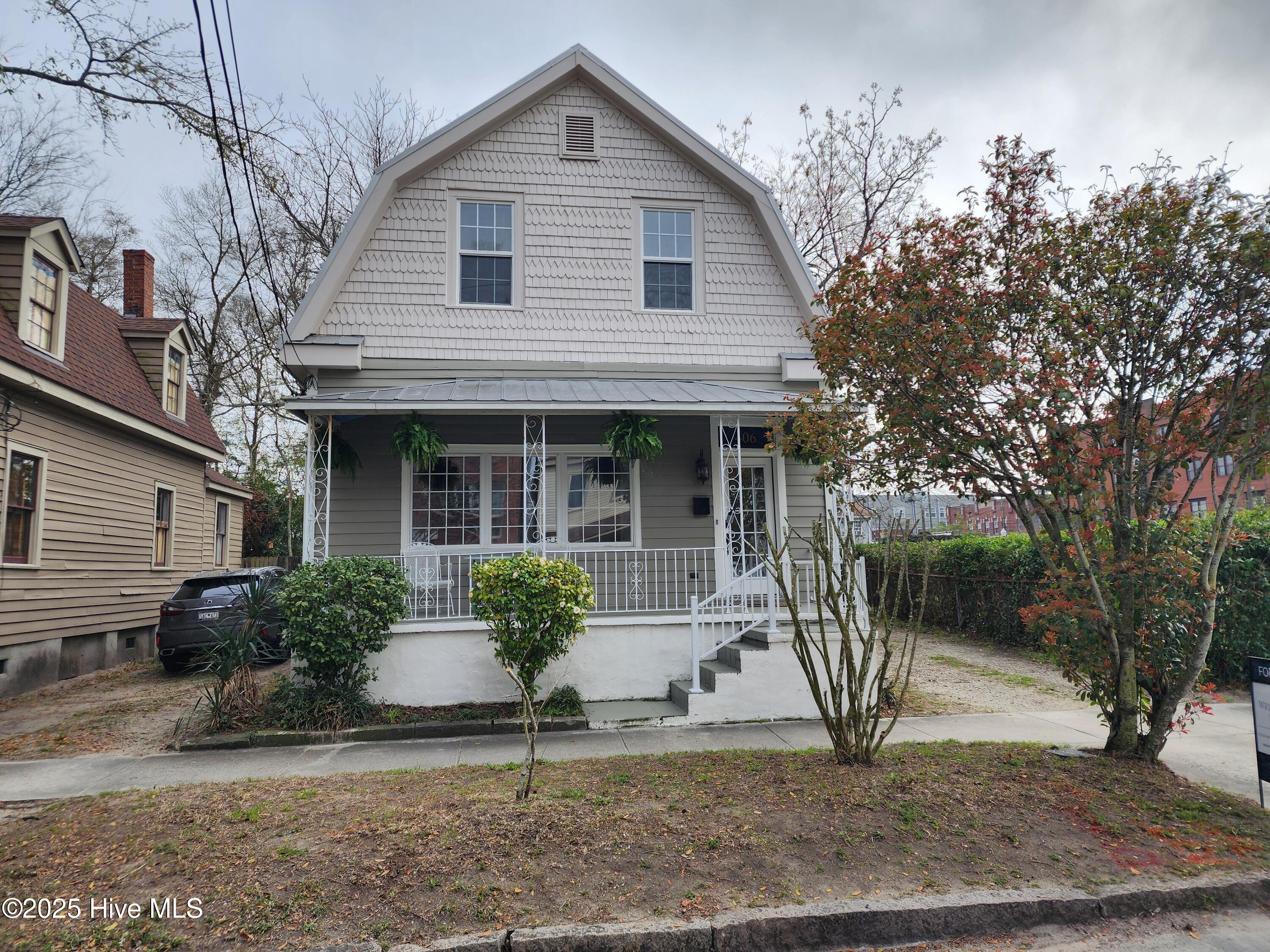 406 Brunswick Street — photo