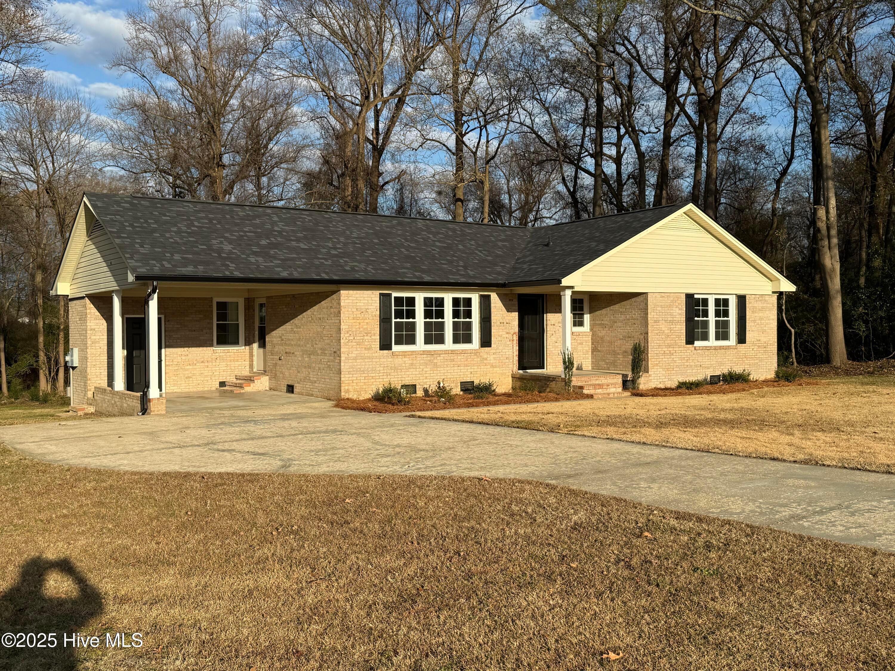 109 Tarheel Drive — photo