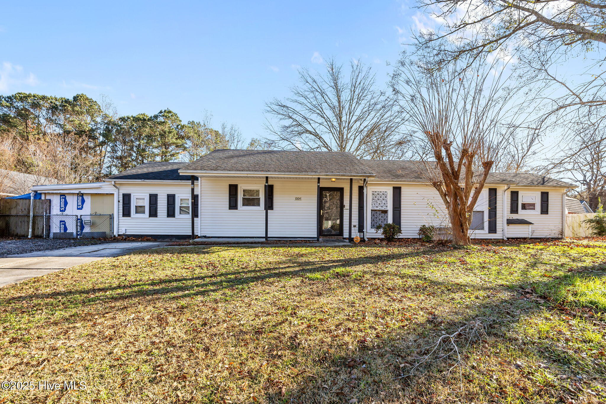 1004 Springdale Drive — photo