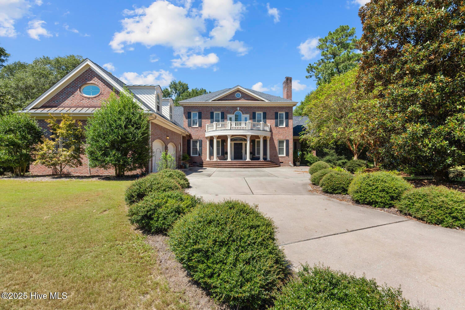 246 River Ridge Drive — photo