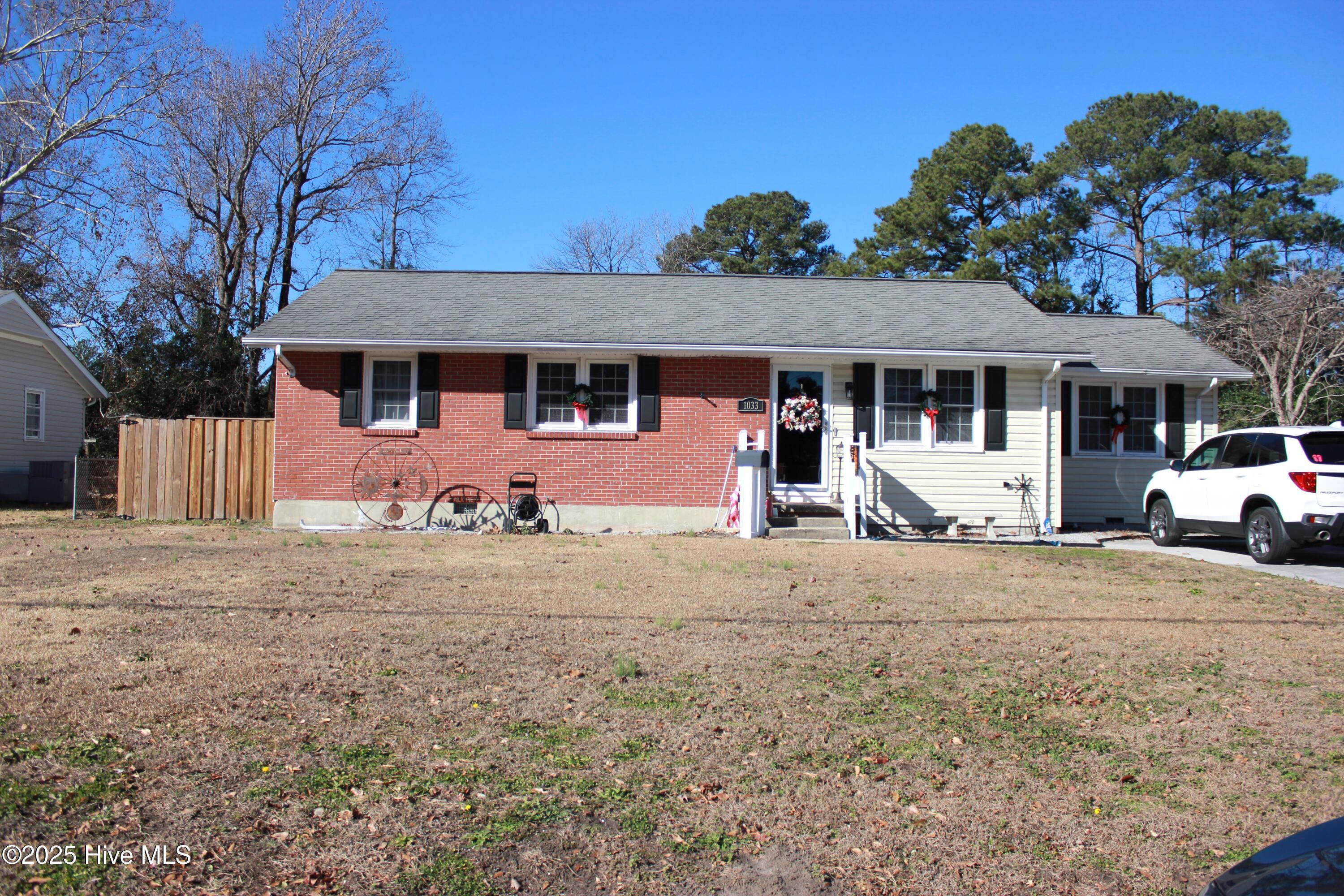 1033 Decatur Road — photo