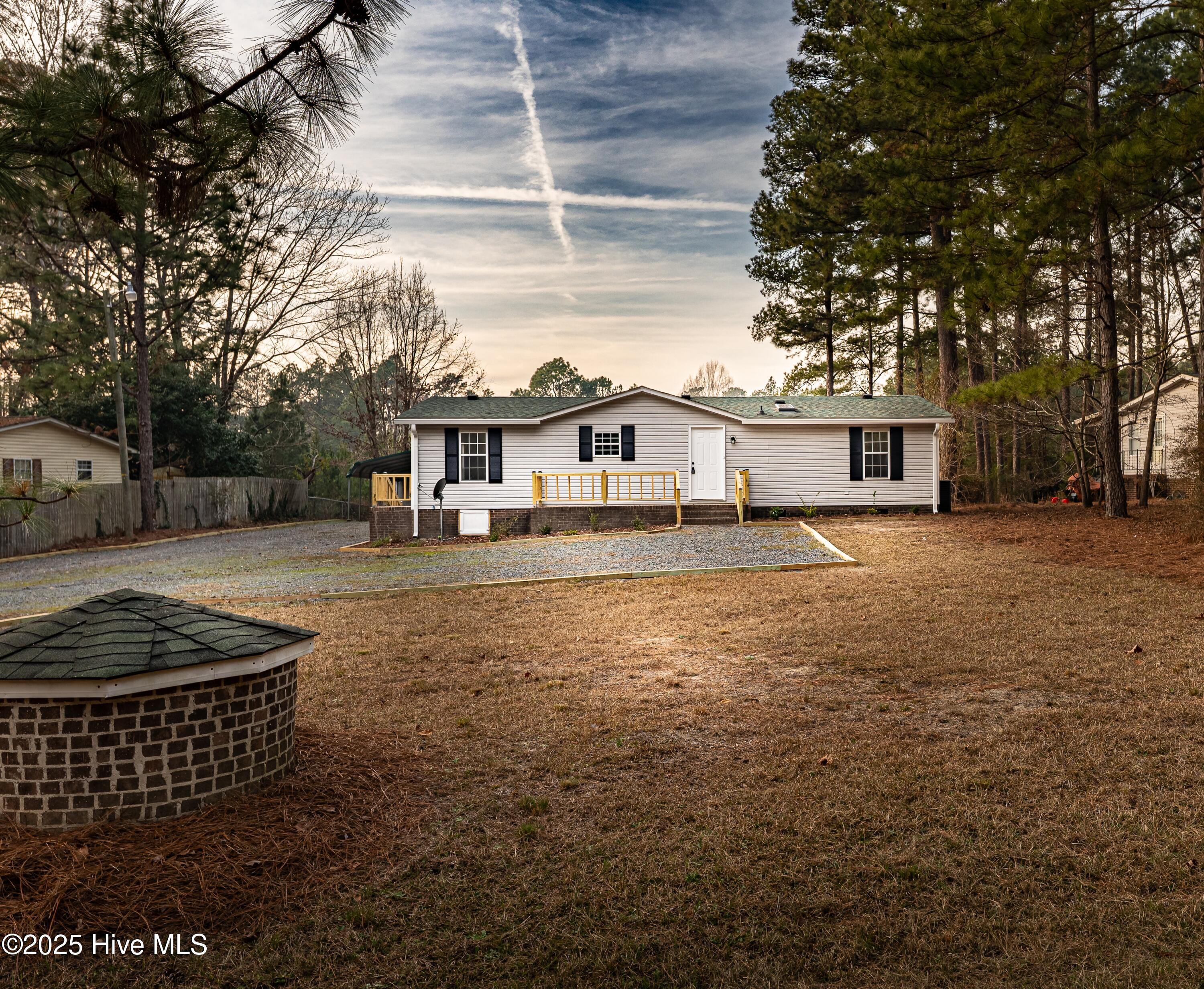 142 Pine Valley Lane — photo