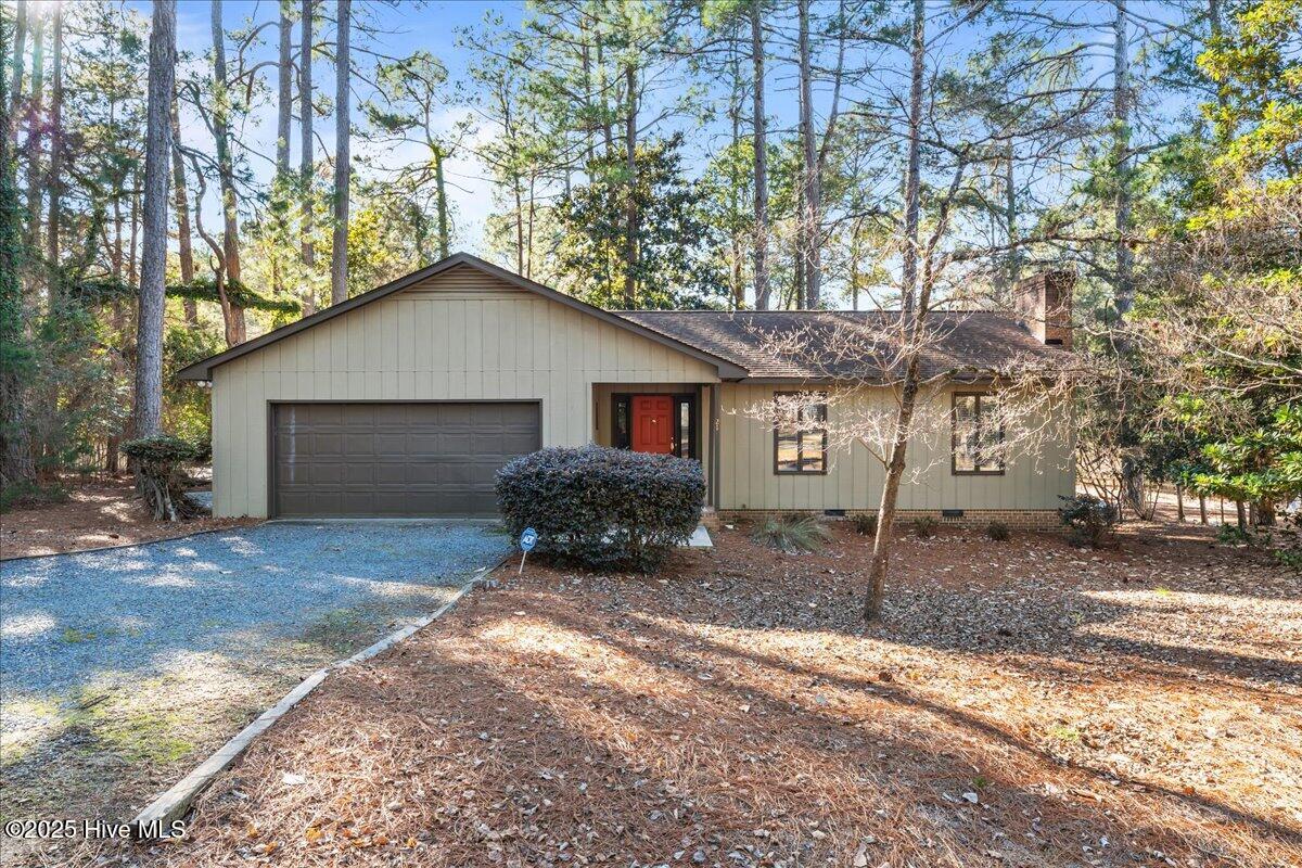 215 Merion Circle — photo