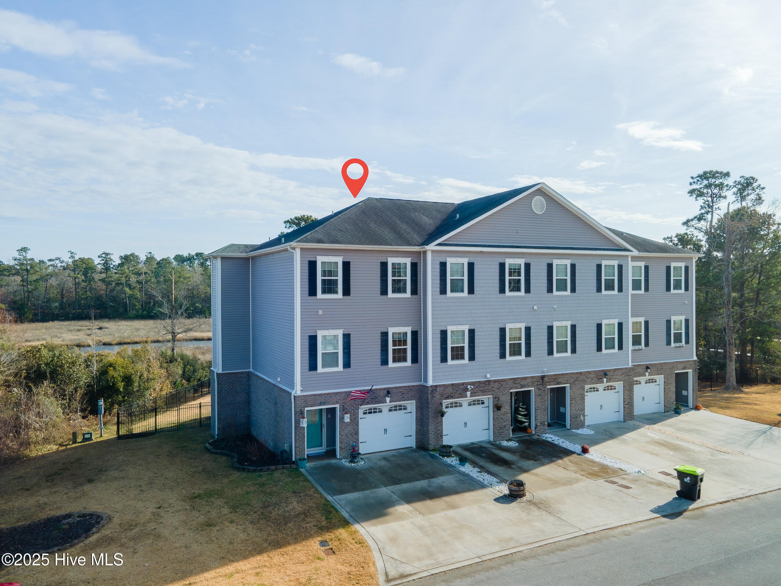 406 Garland Shores Drive — photo