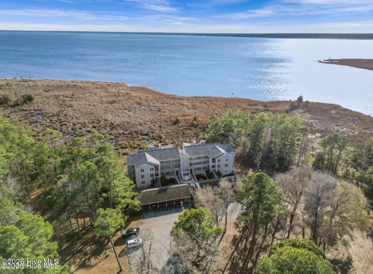 9111 Riverview Drive — photo