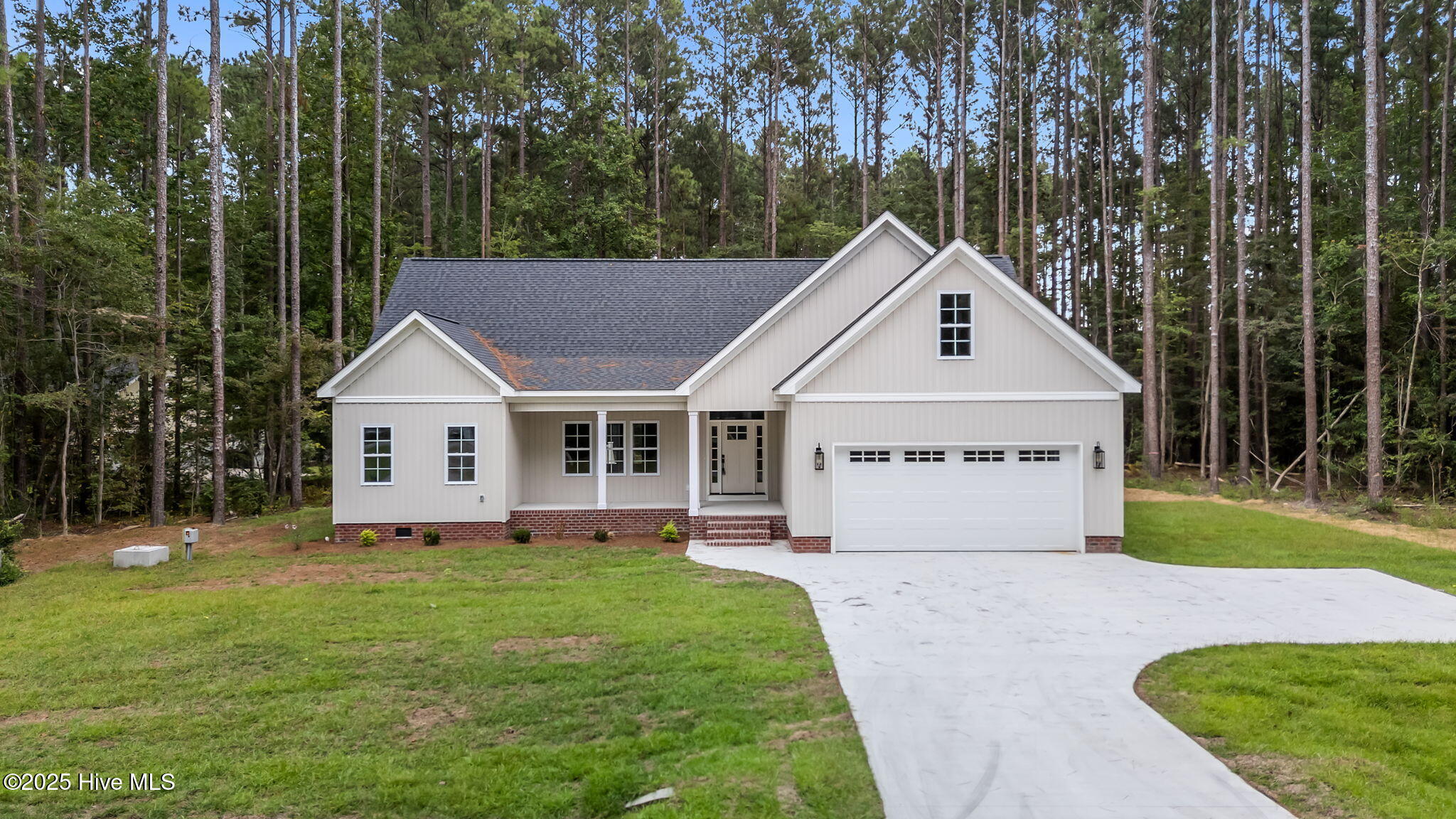 407 Vicksburg Court — photo