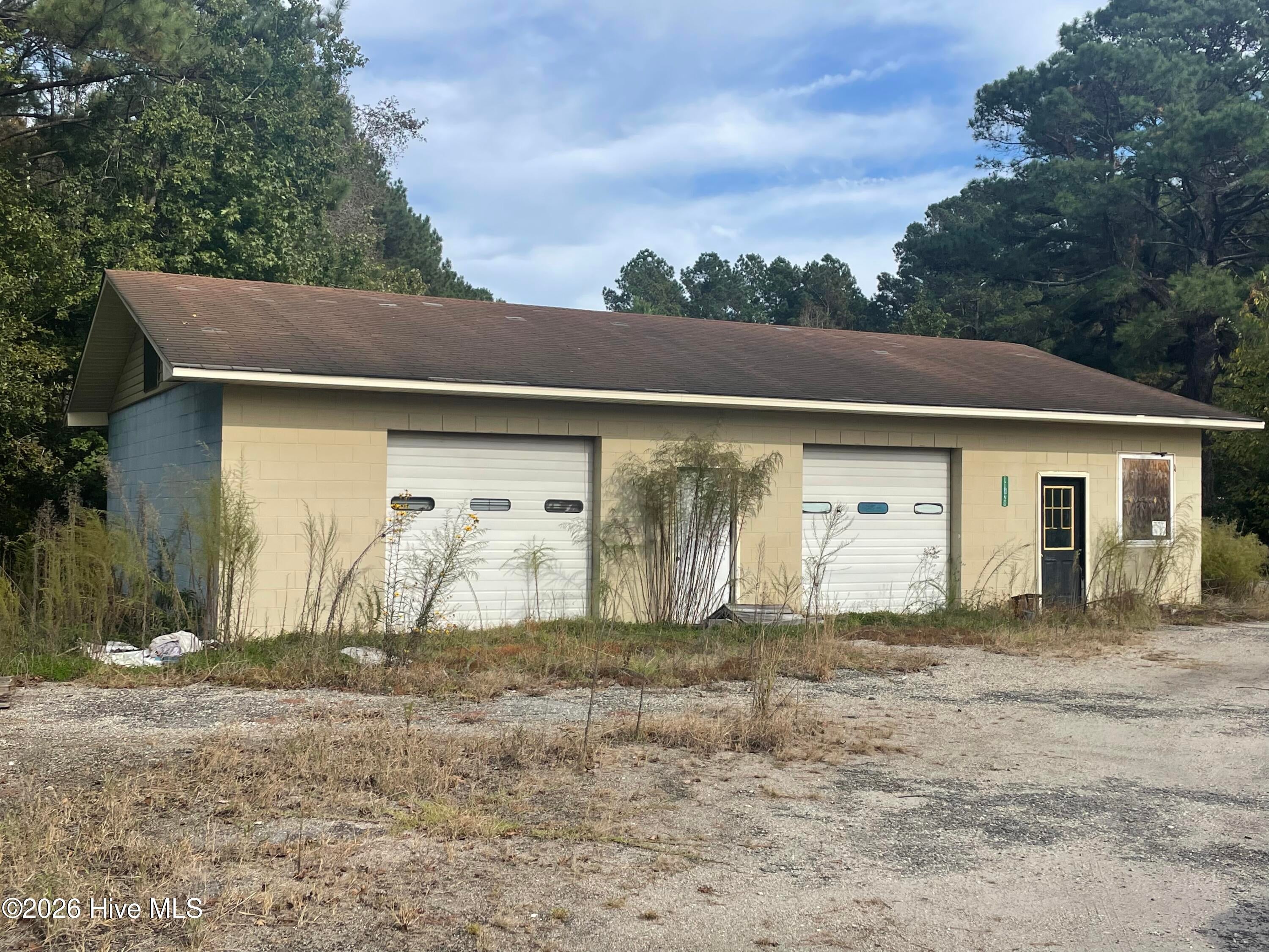 11820 Nc-211 — photo