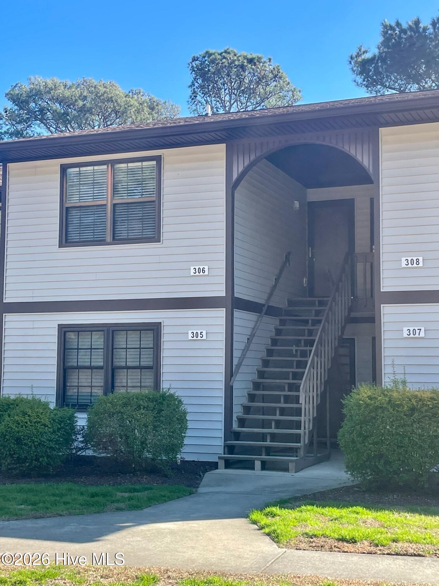 306 Country Club Villa Drive # 3 — photo