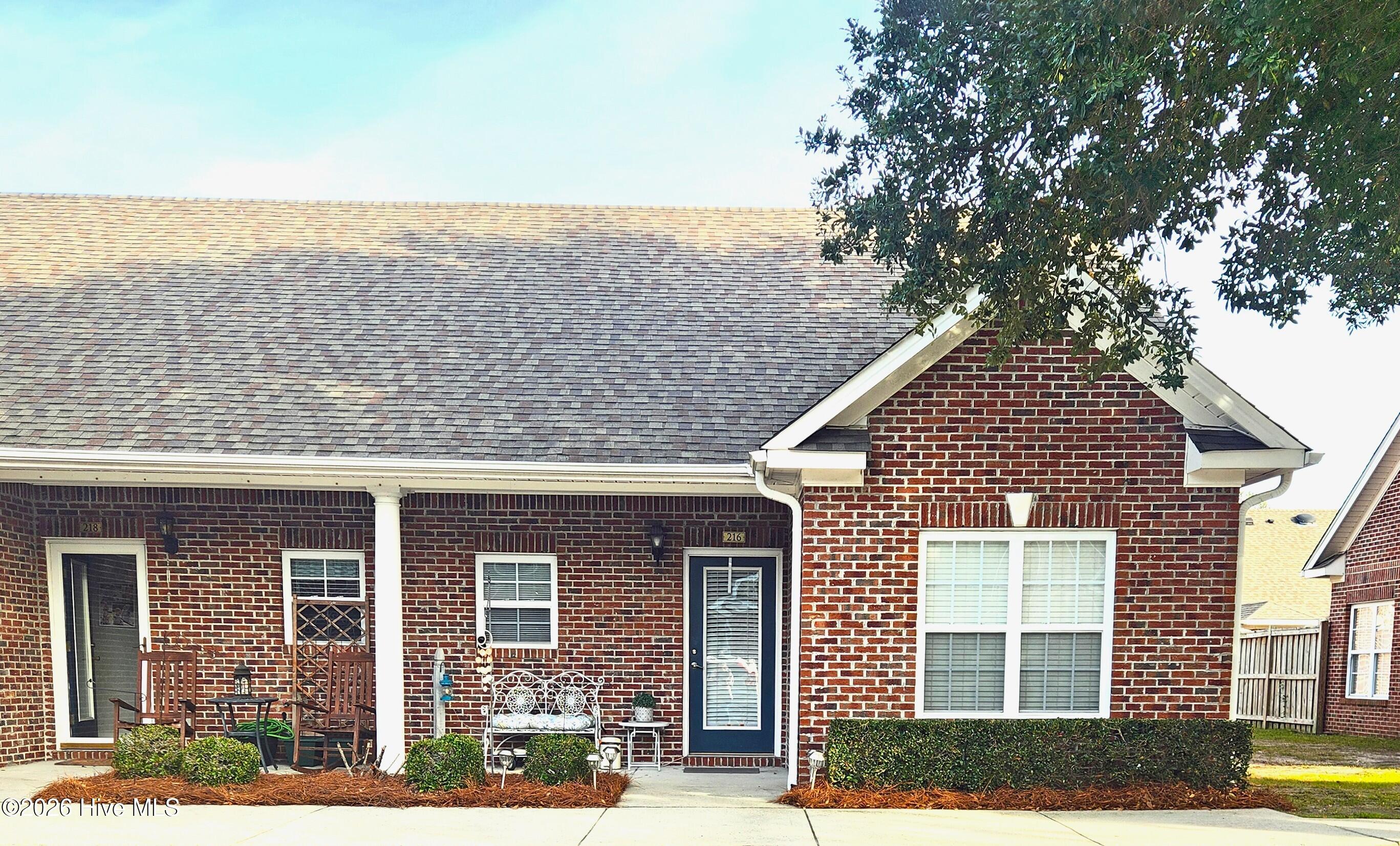 216 Eucalyptus Lane — photo