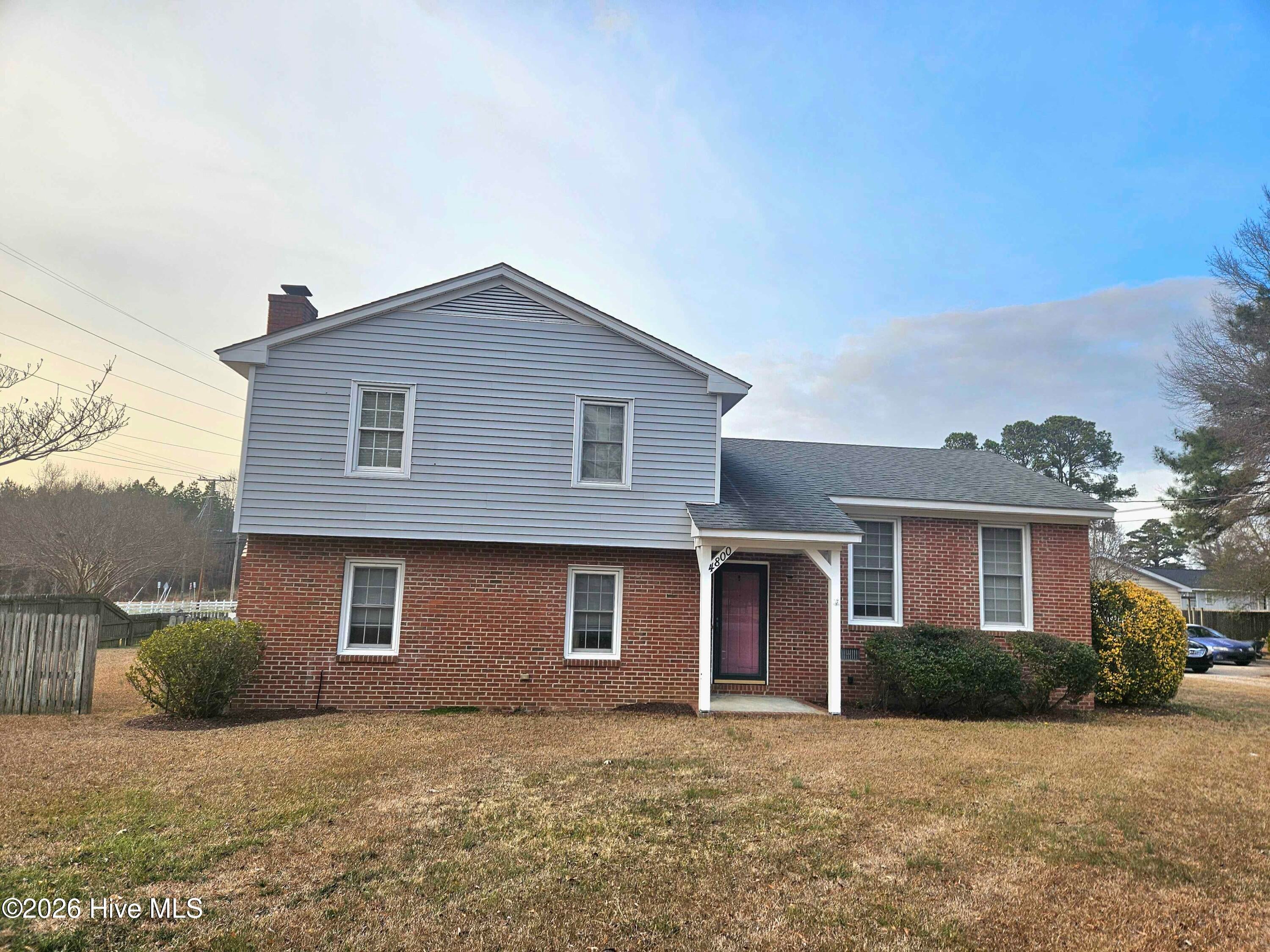 4800 Crape Myrtle Street — photo