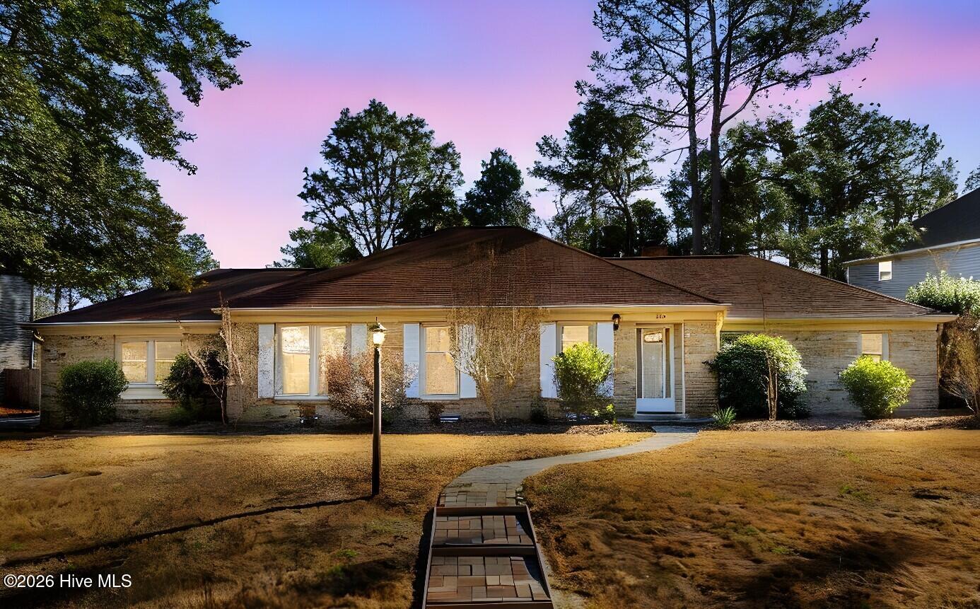 170 Adams Circle — photo