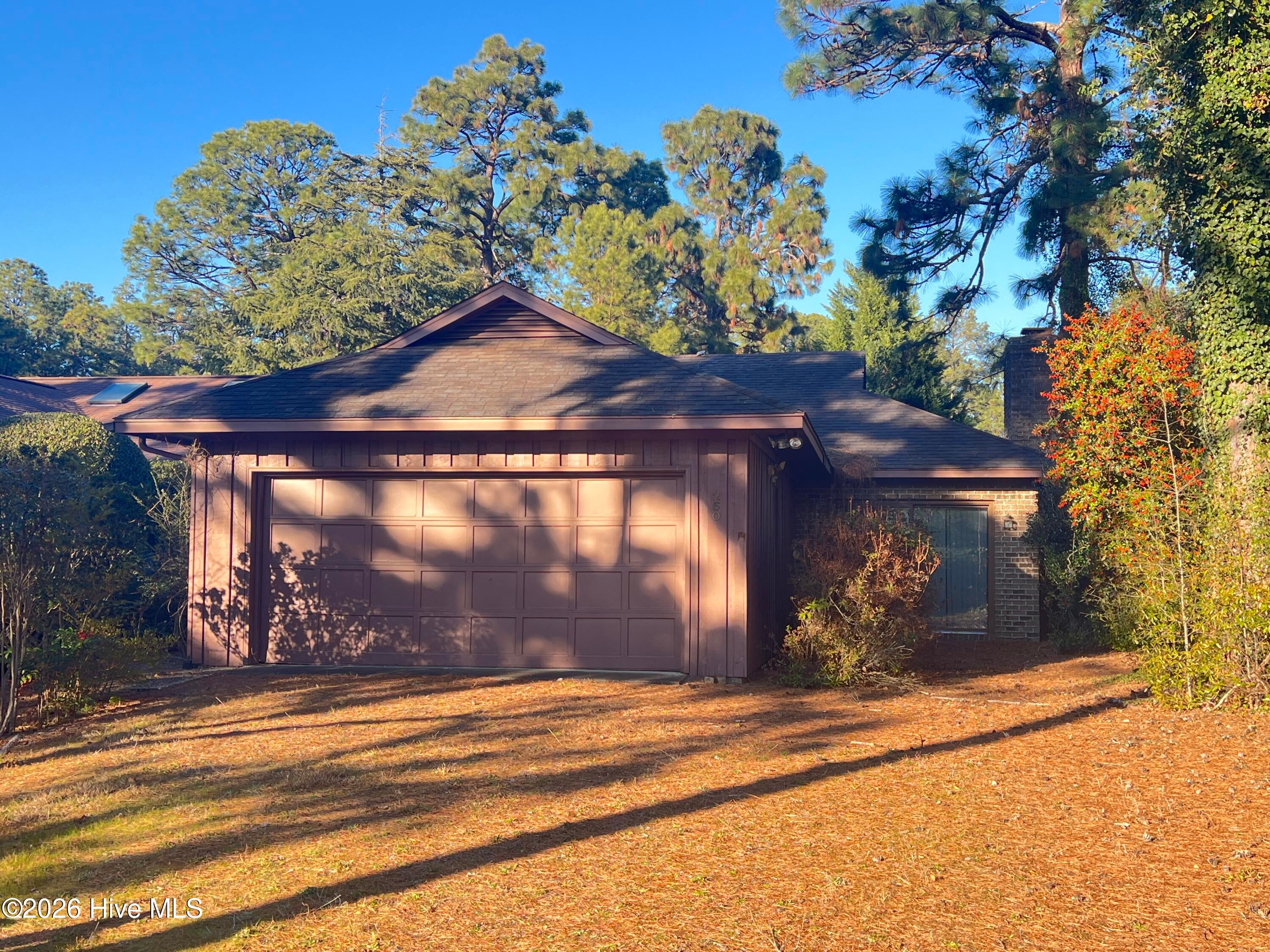 260 Fairway Drive — photo