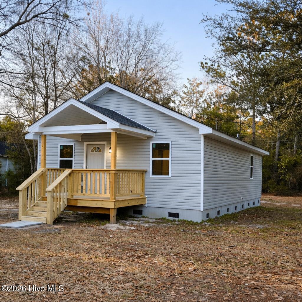 114 Nesmith Street — photo