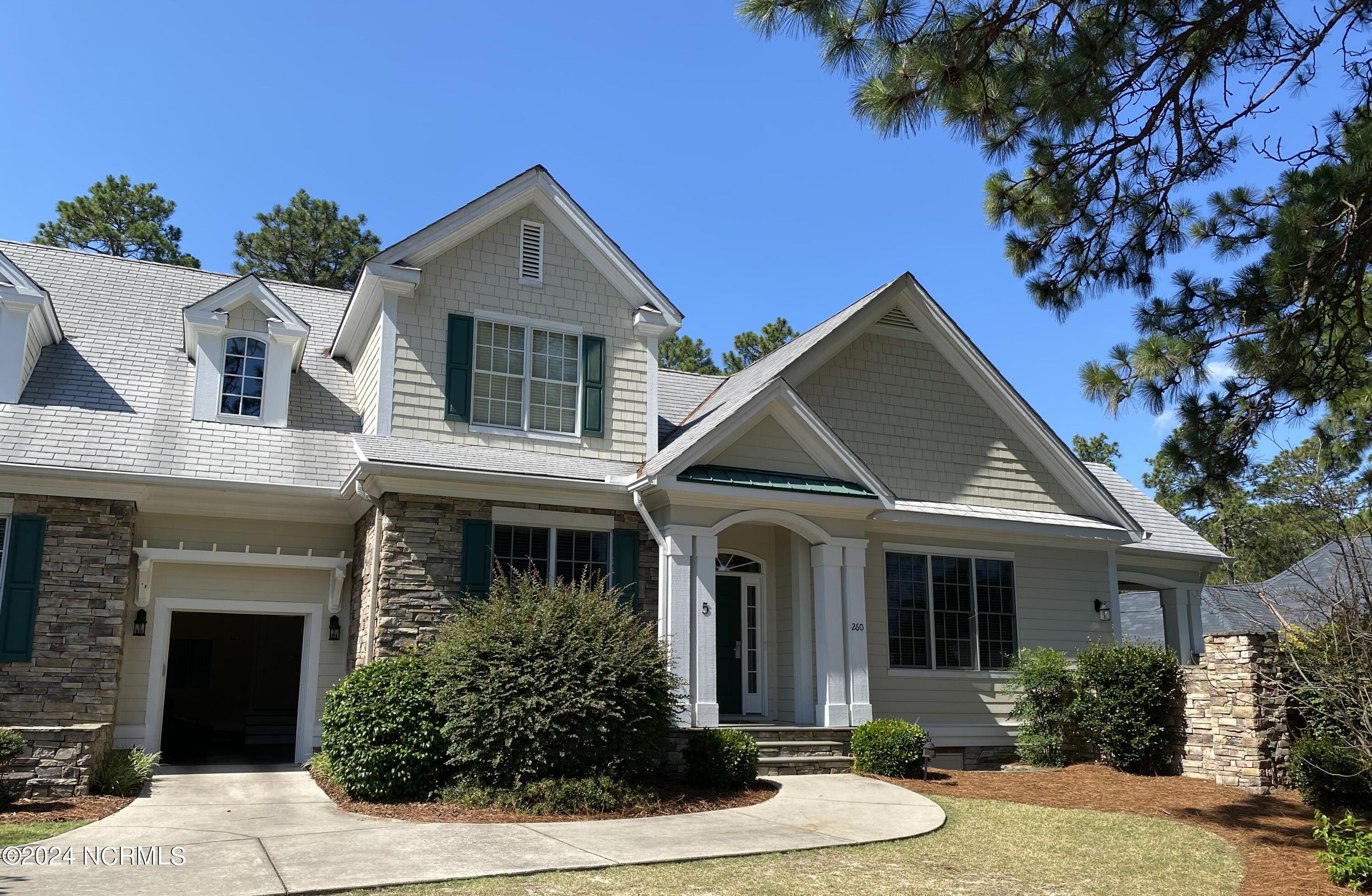260 Cochrane Castle Circle # 5 — photo