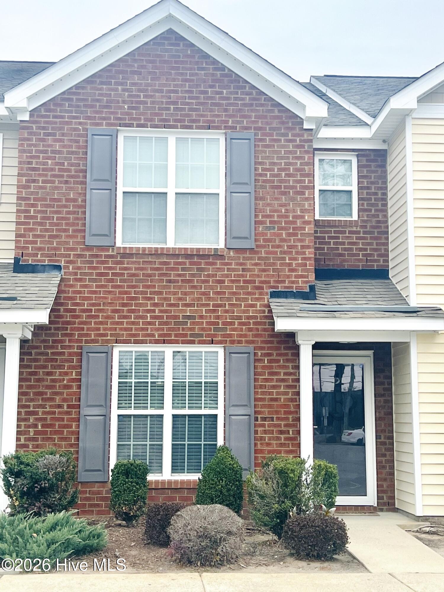 1320 Thomas Langston Road 2 — photo