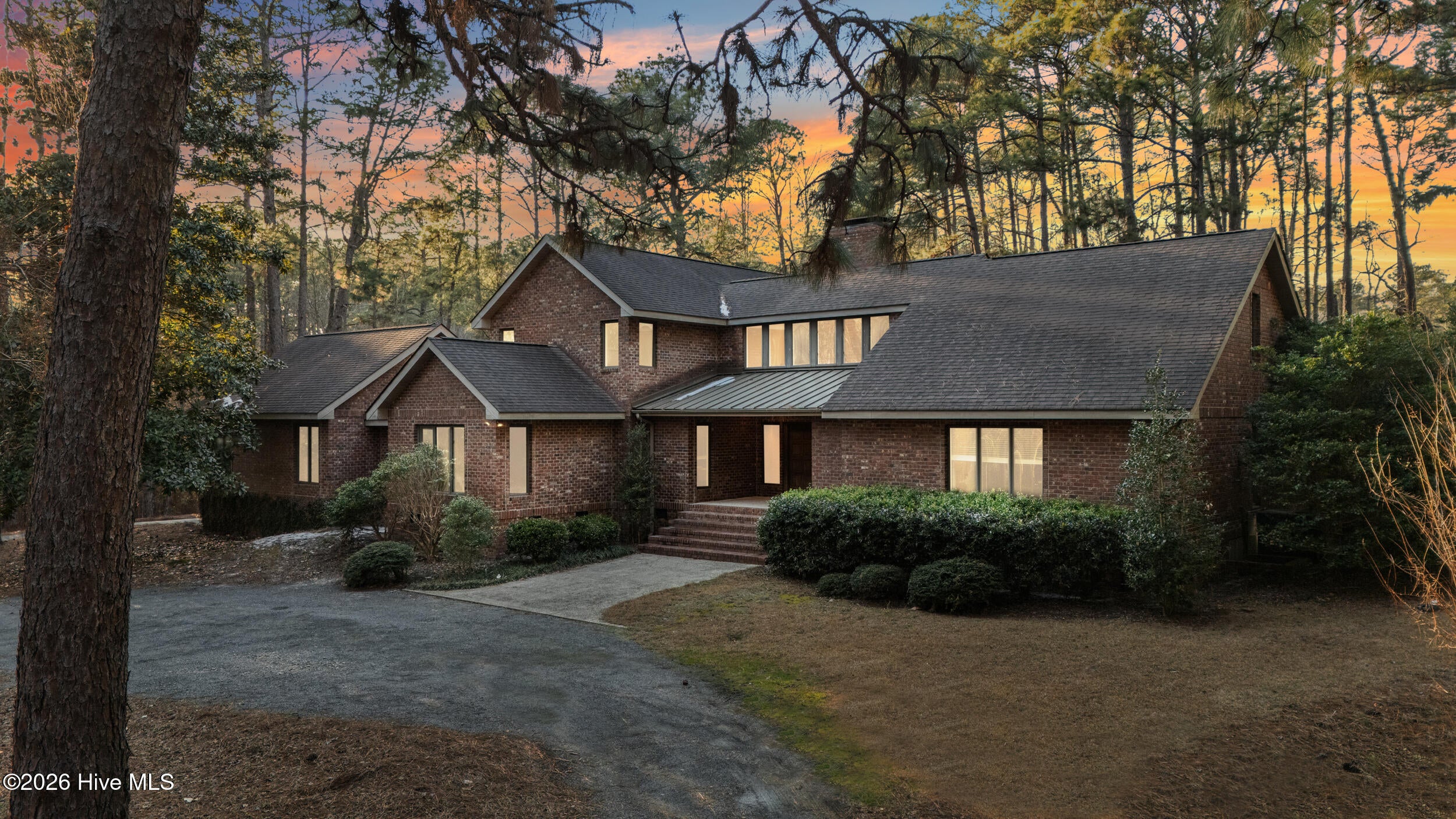 750 Lake Dornoch Drive — photo