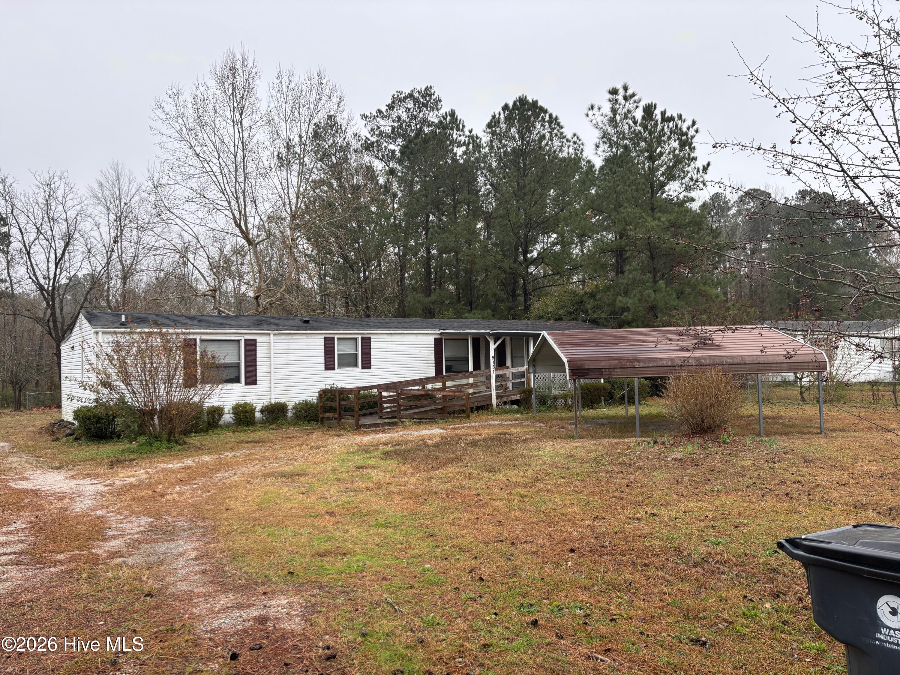 9151 Highland Hills Drive NE — photo