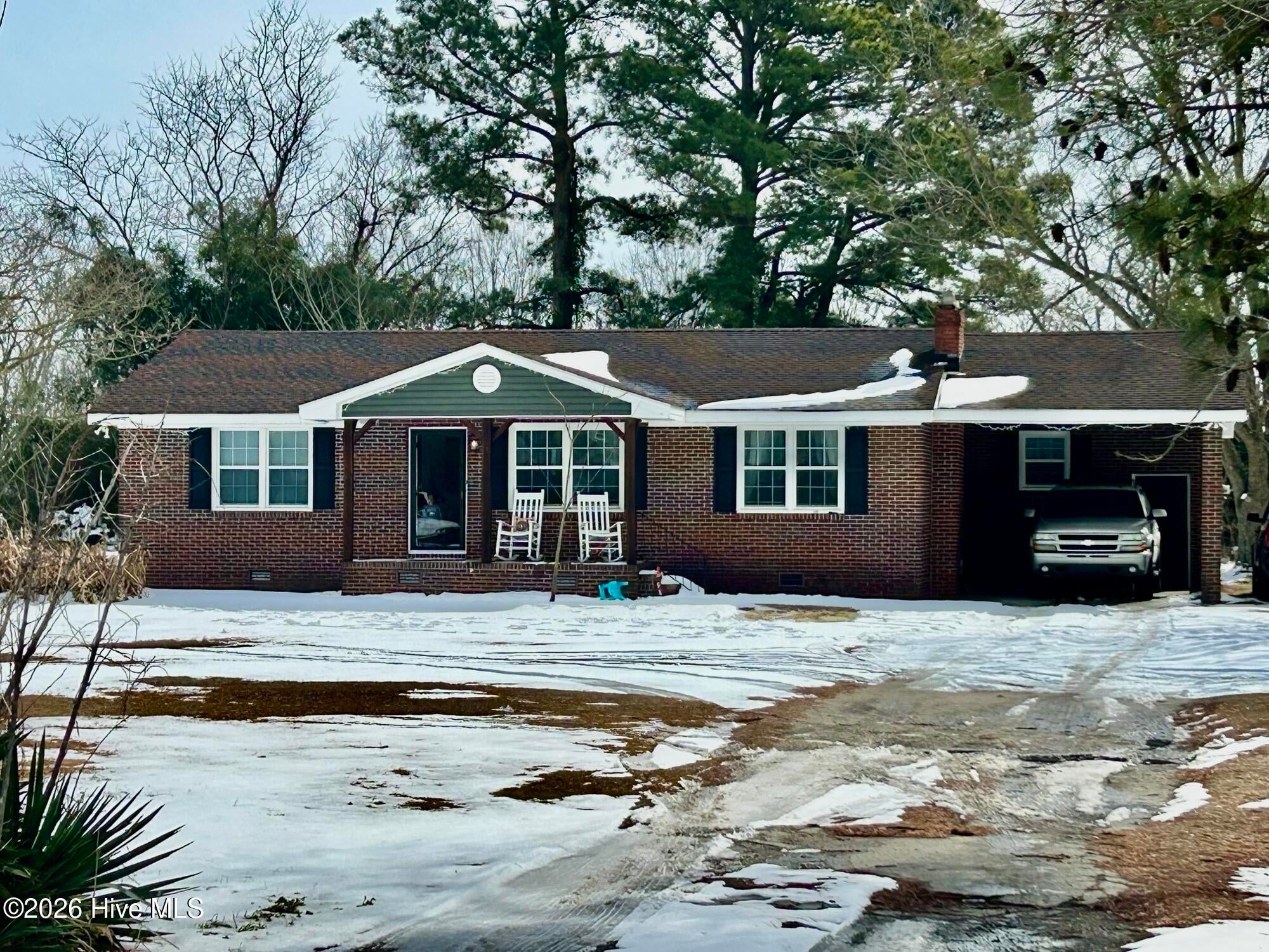 1005 Charlie Watts Road — photo