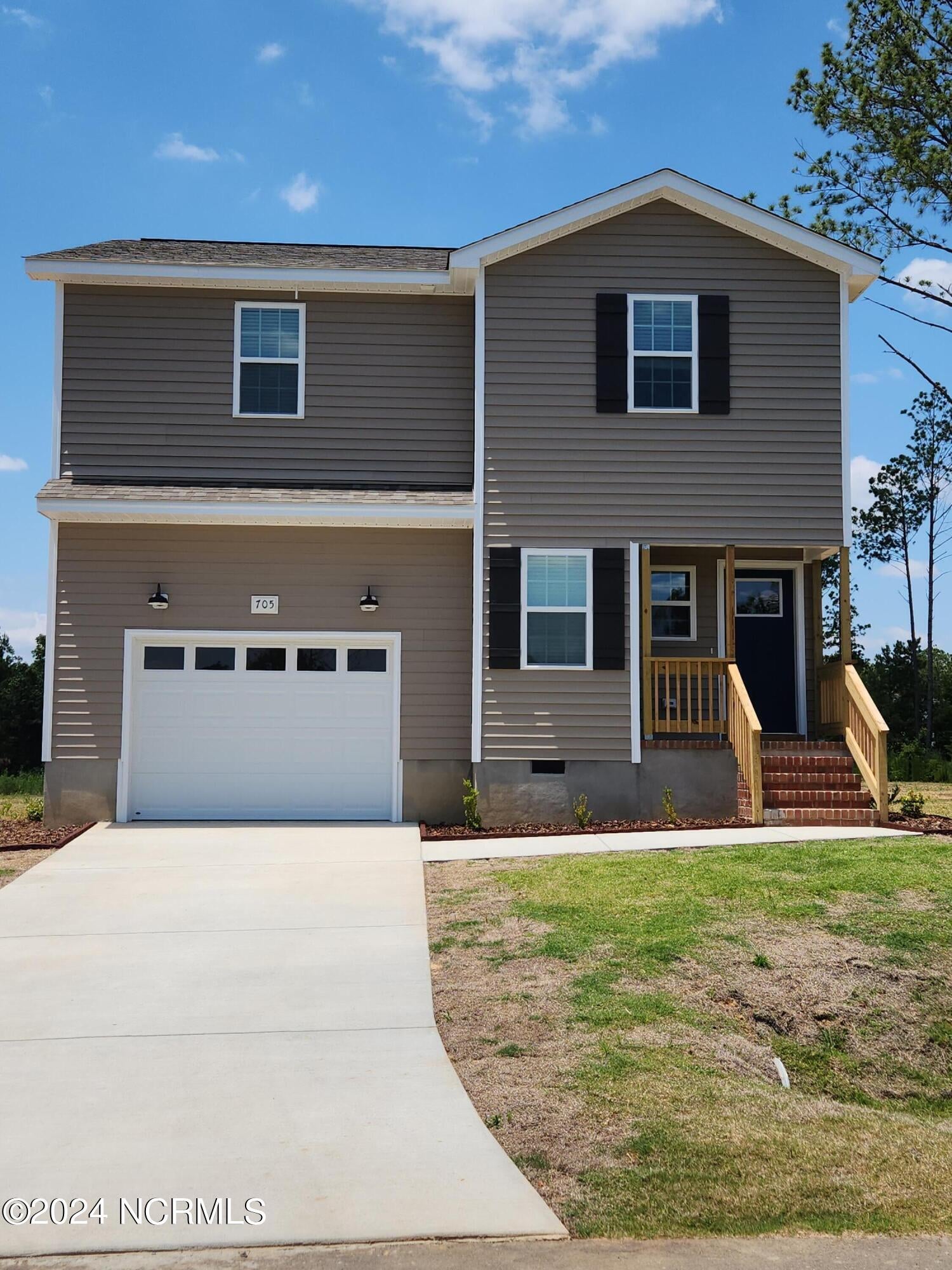 705 Gridiron Way — photo