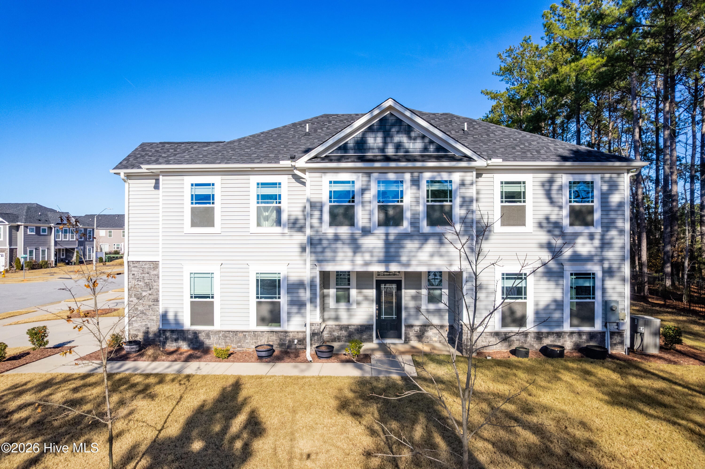 104 Gilder Woods Drive — photo