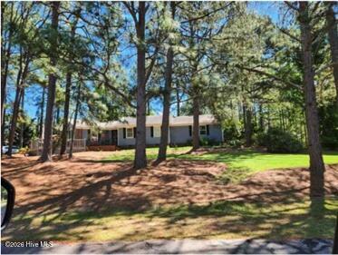 156 Shenandoah Road E — photo