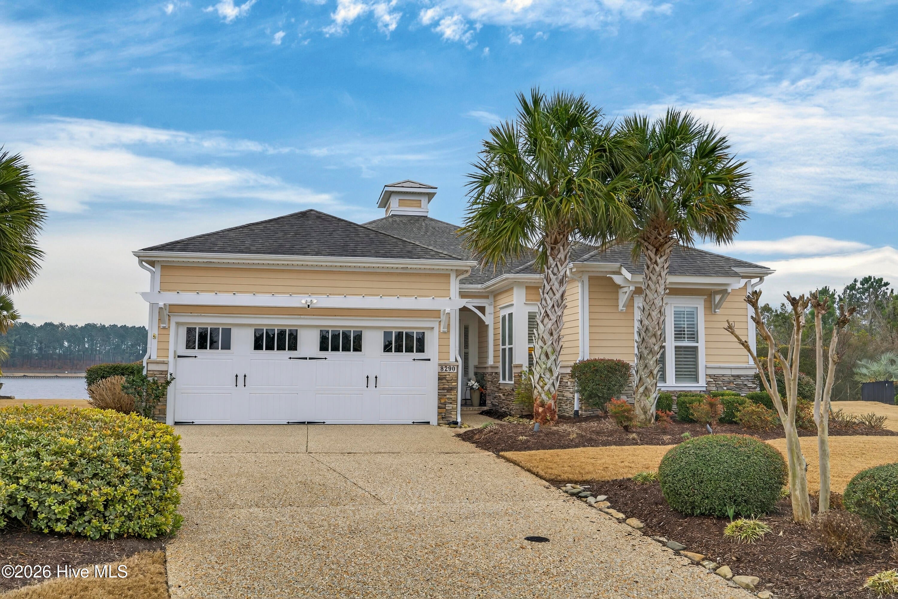 8290 Cabana Court NE — photo
