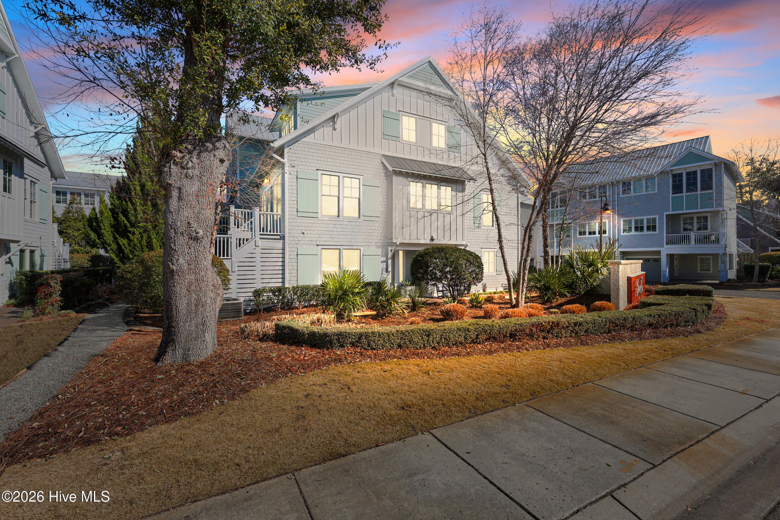 1705 Tearthumb Court — photo