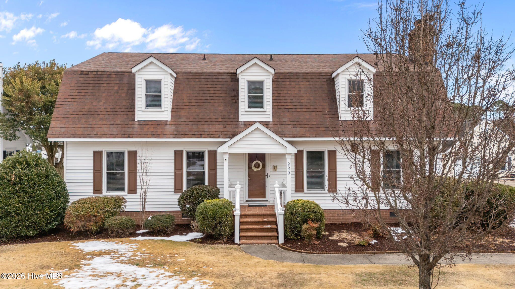 2573 Graham Street — photo