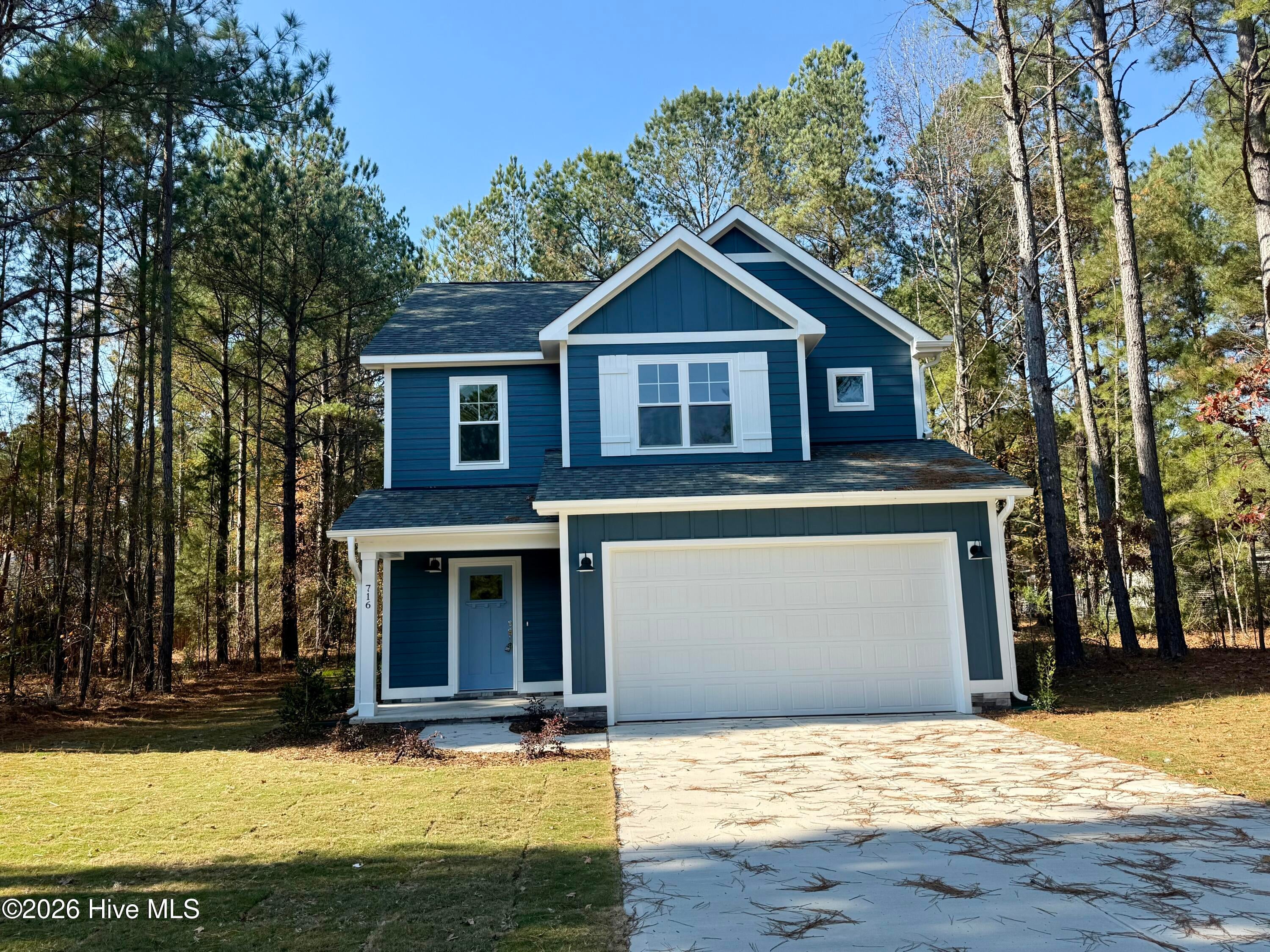 716 Teal Drive — photo
