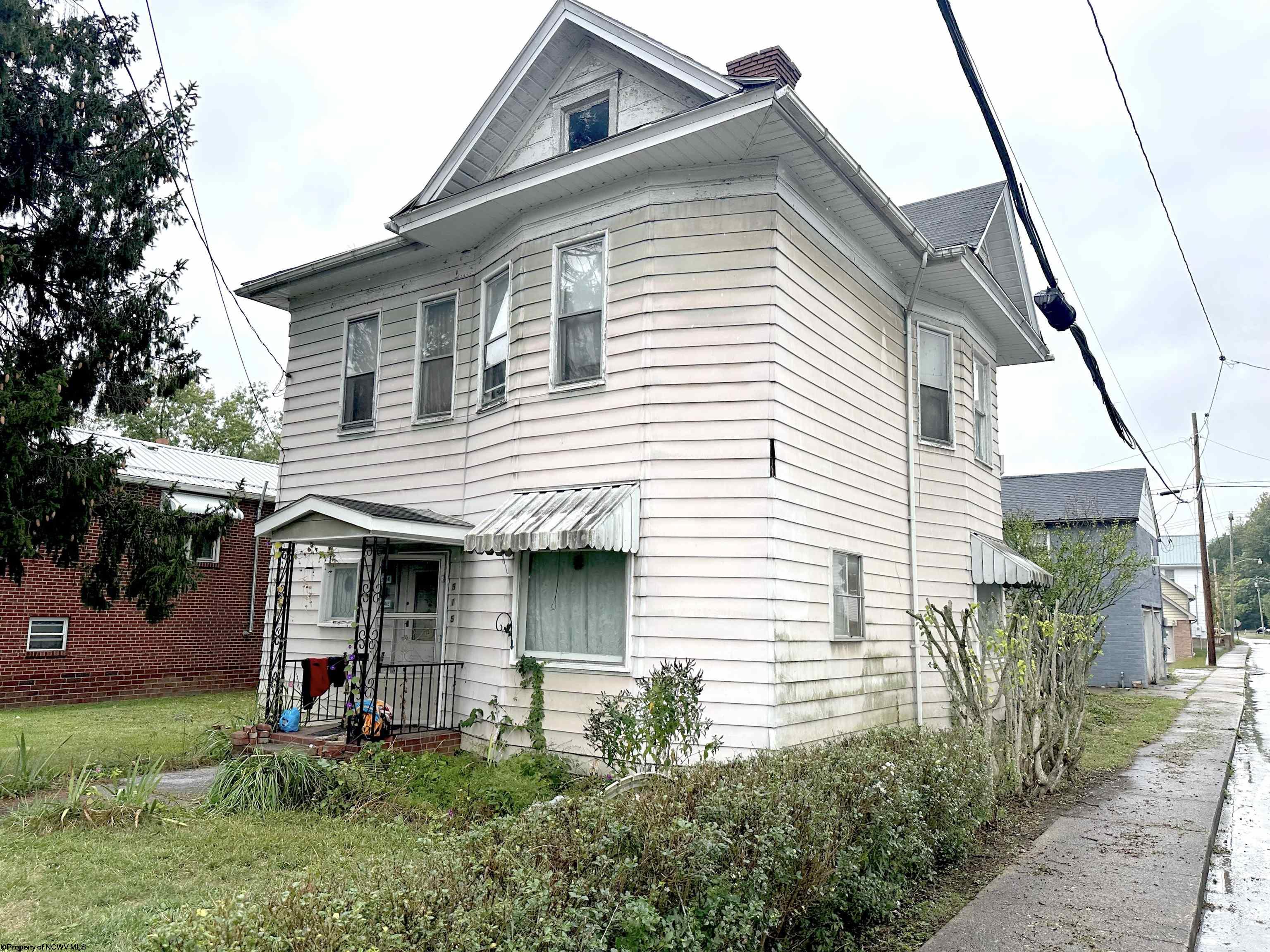515 Court Avenue — photo