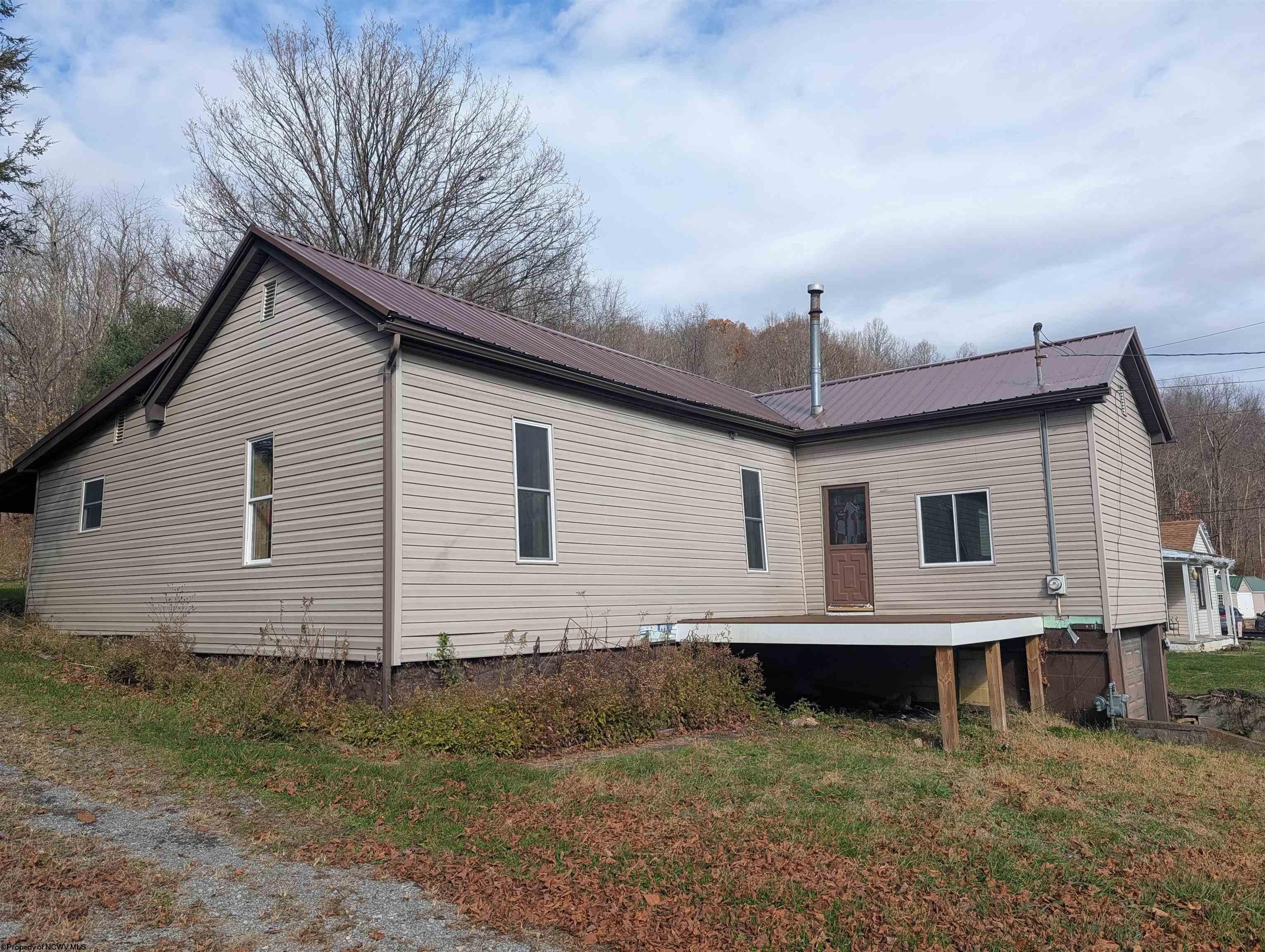 2340 George Washington Highway — photo