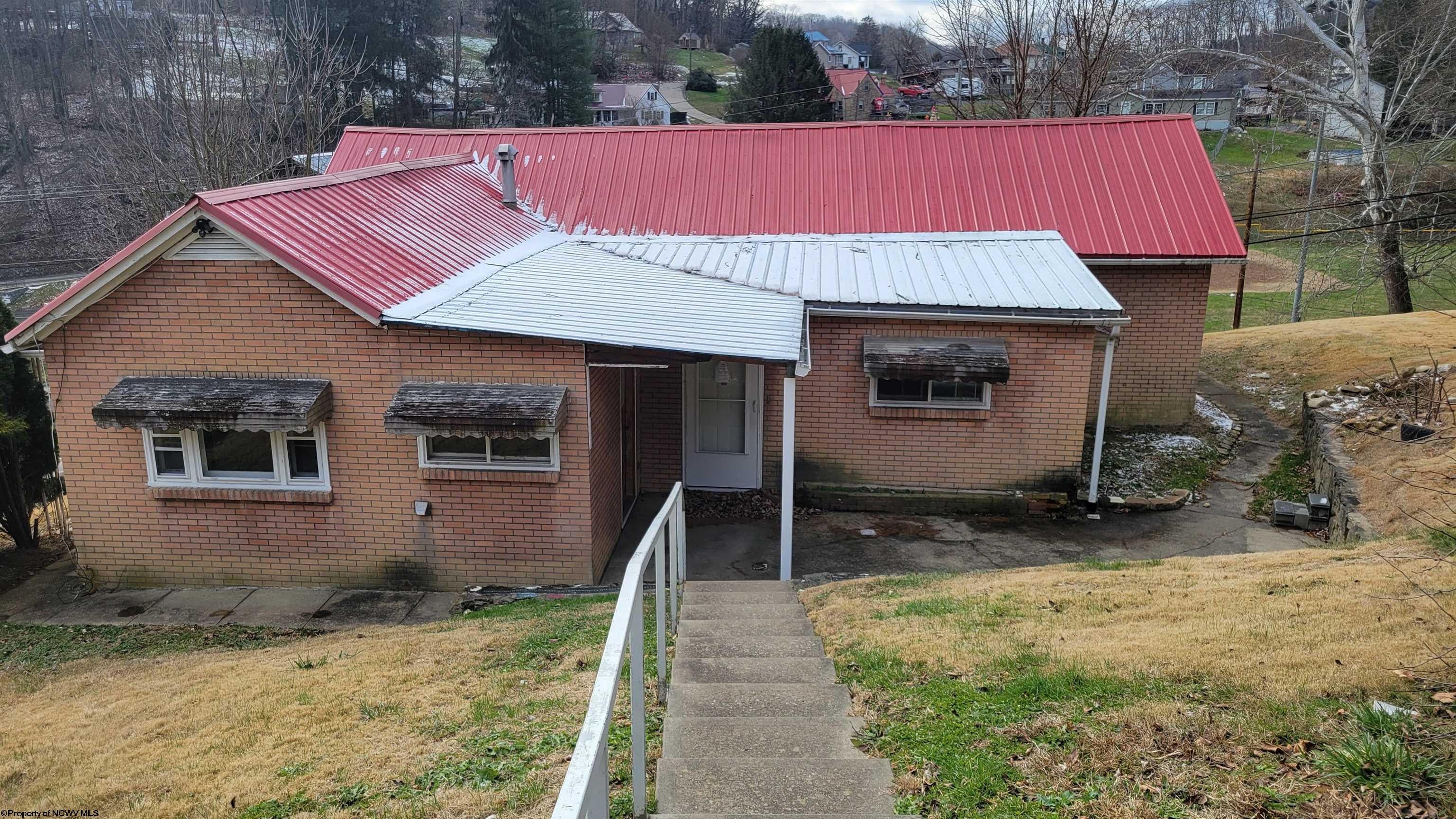 3012 Main Street — photo
