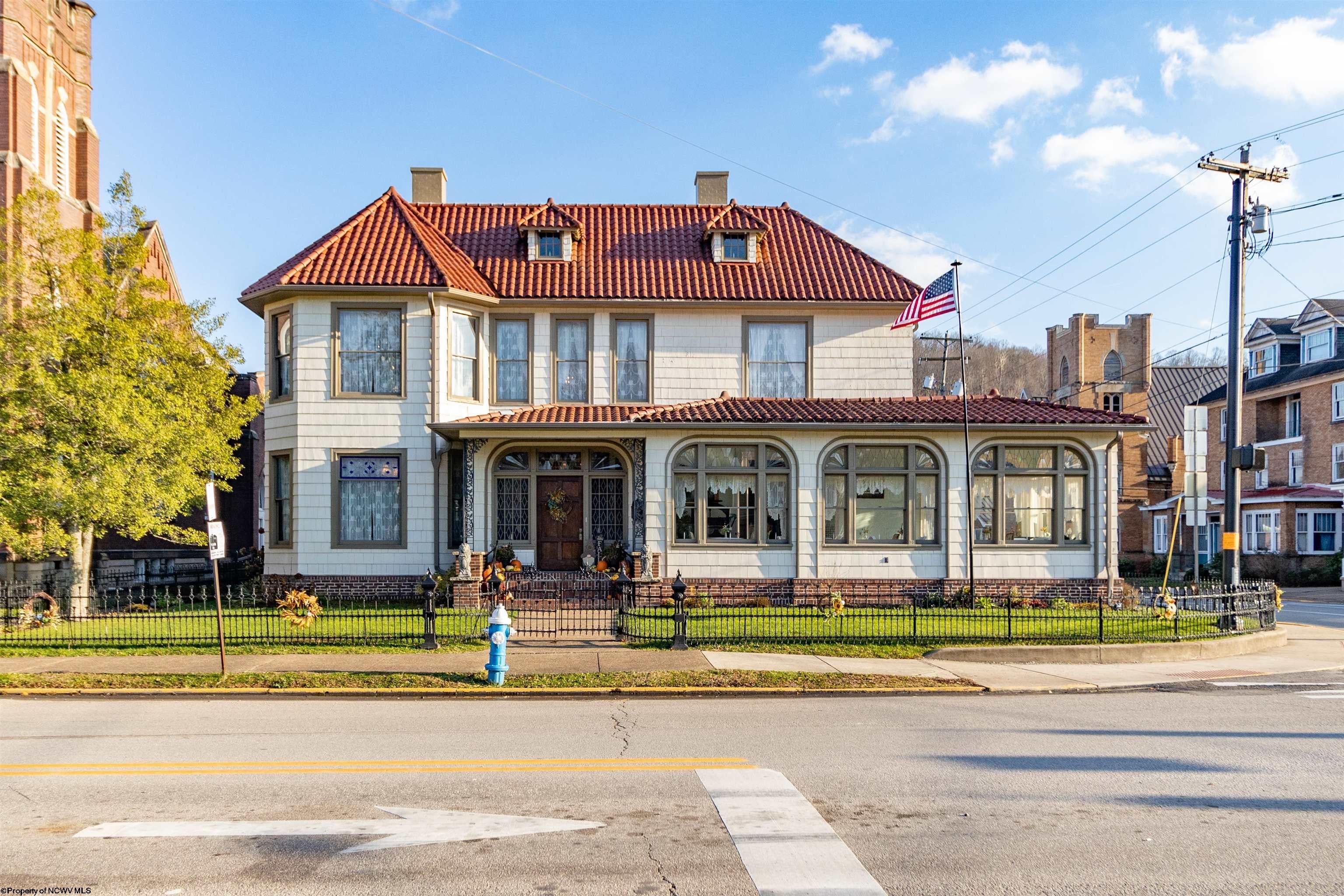 306 Main Avenue — photo