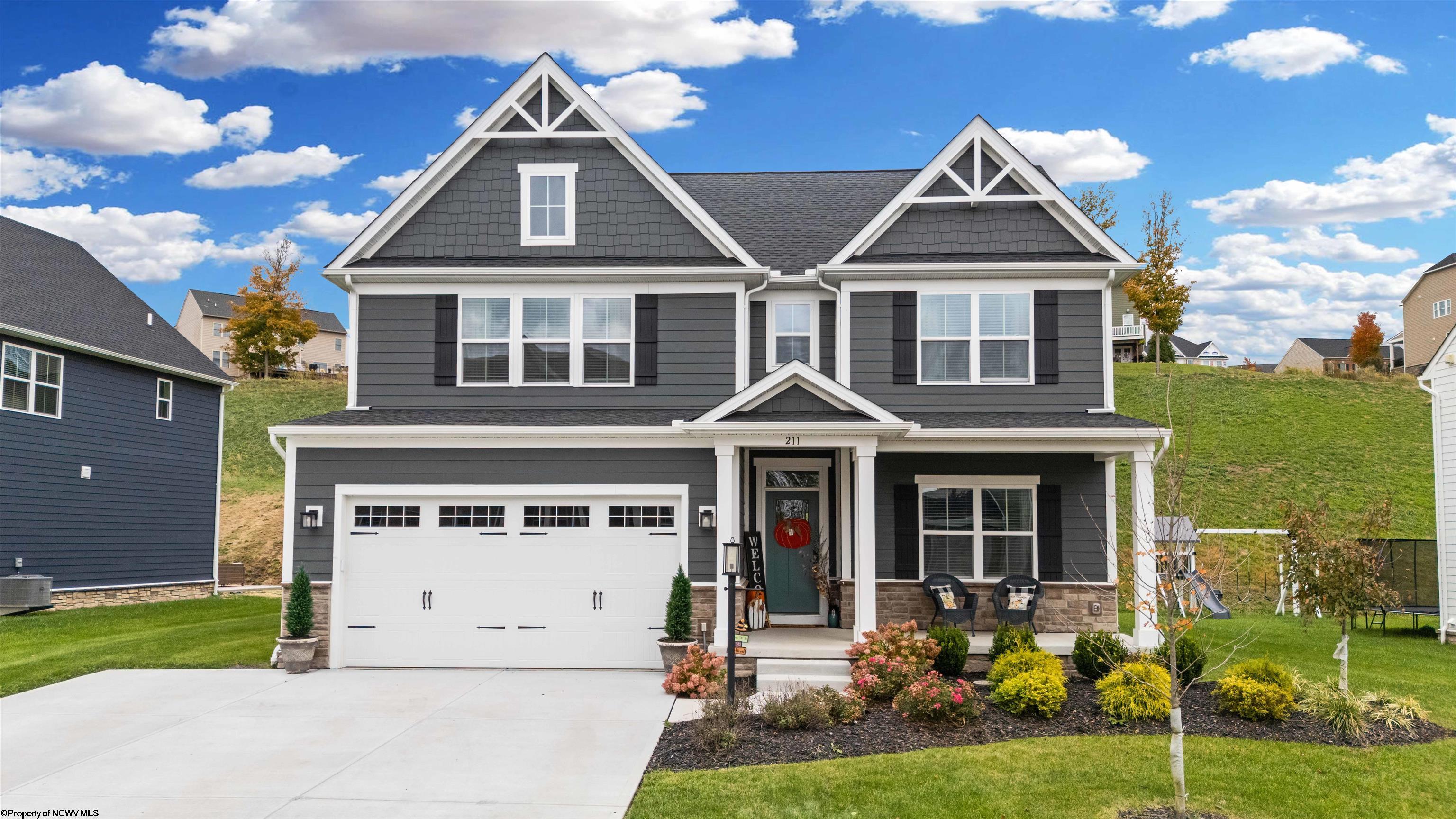 211 Norwood Court — photo