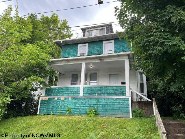 743 Wells Street — photo