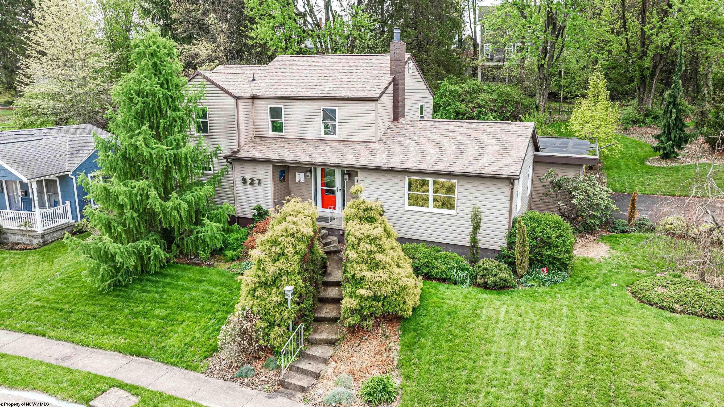 927 Fairfax Drive — photo