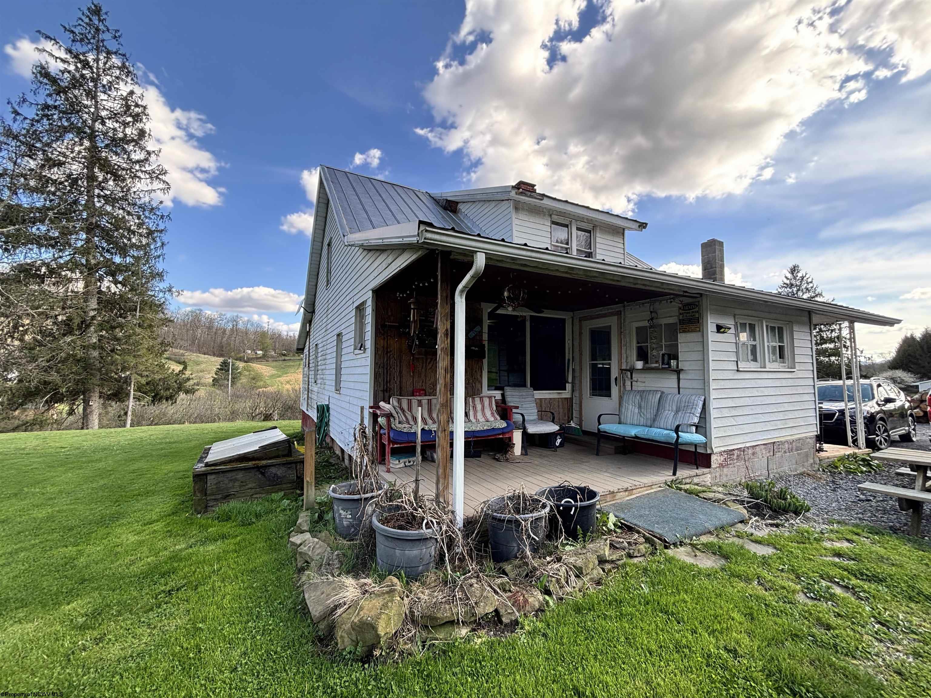 1021 Clover Run Road — photo