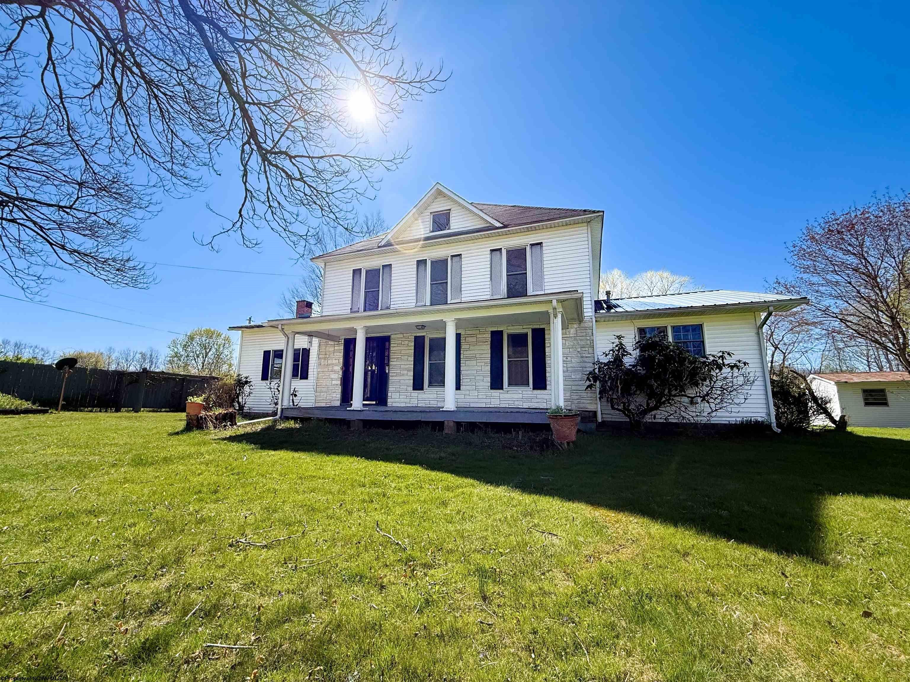 28 Crestview Drive — photo