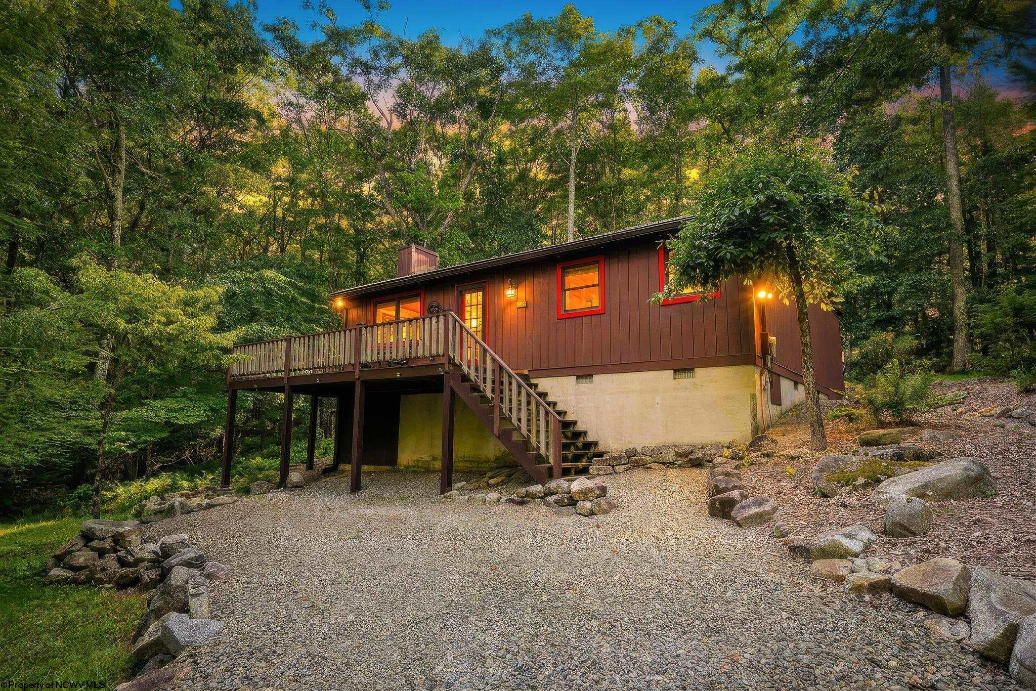 597 Pine Drive — photo