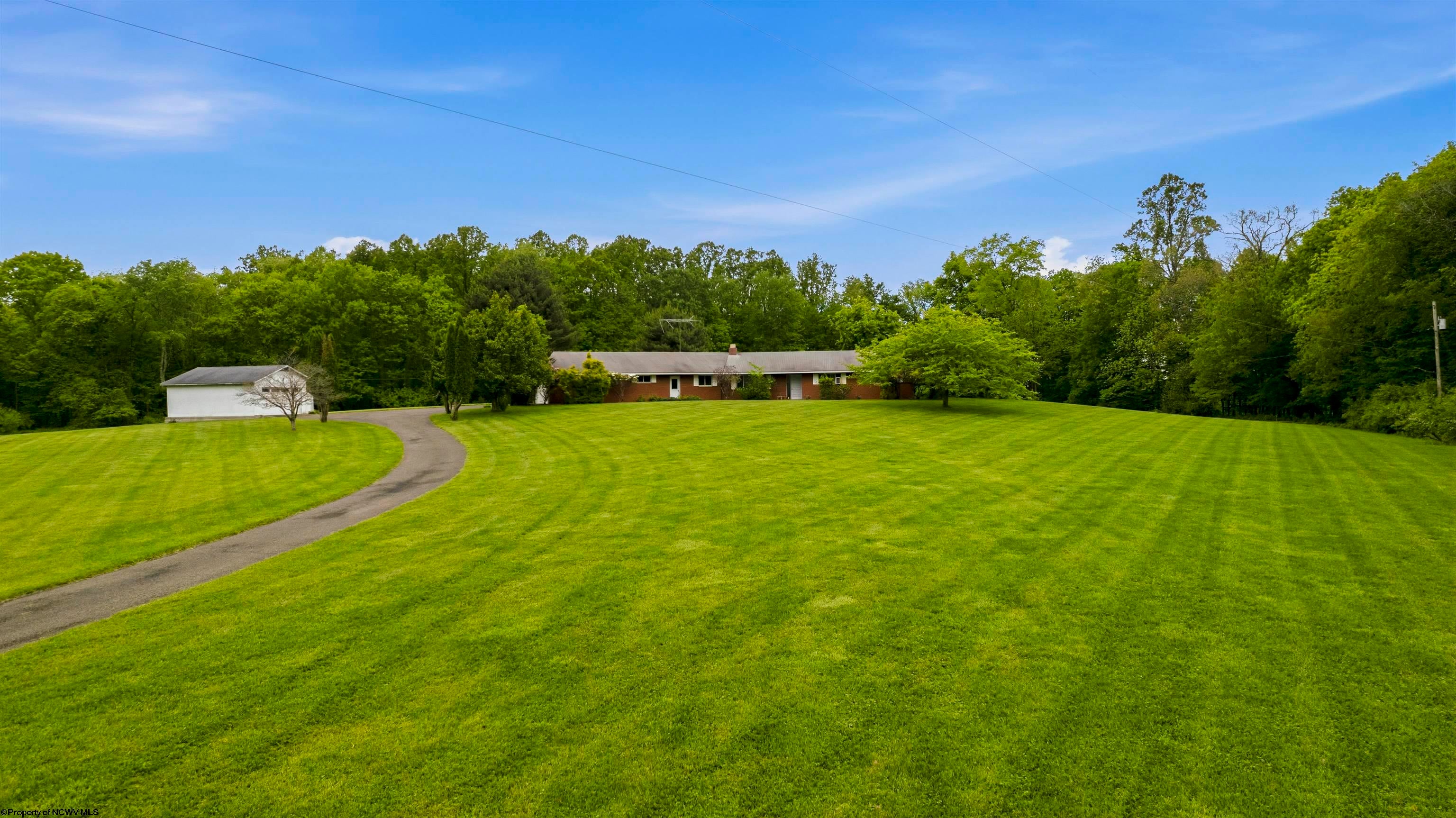 144 Sunset Drive — photo