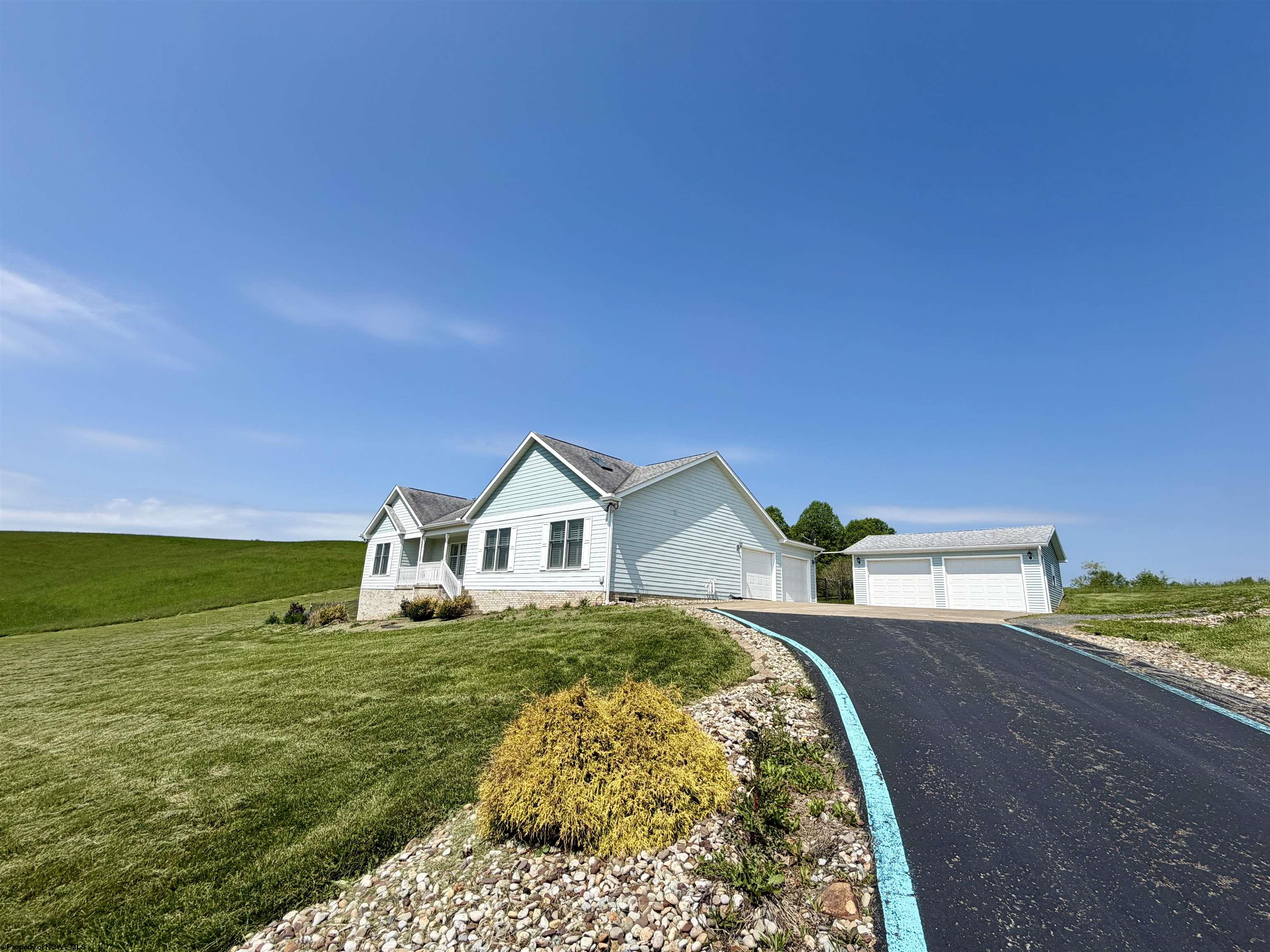 309 Sunrise Ridge Drive, Reedsville, WV 26547 — photo 2